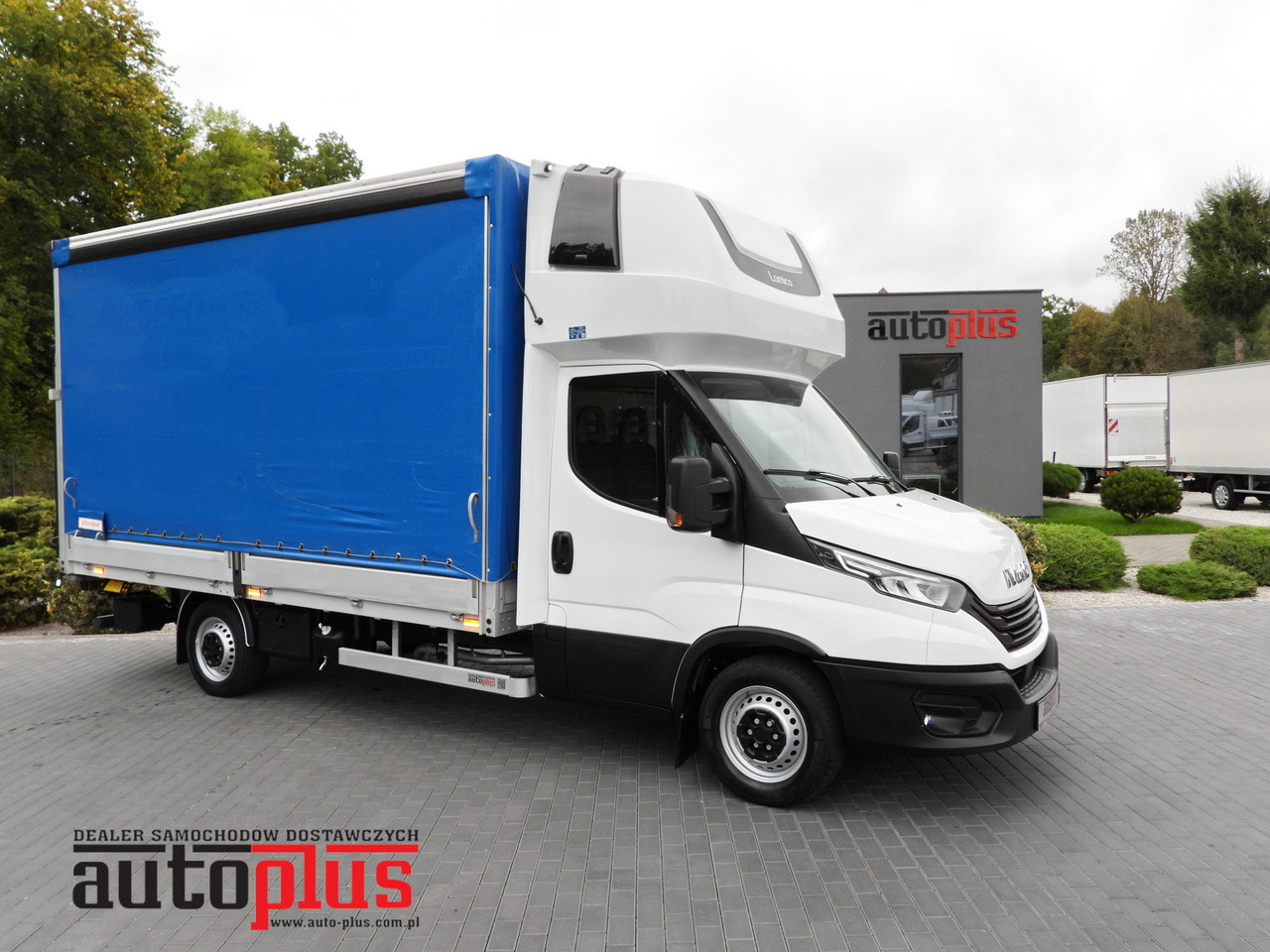 IVECO DAILY 35S18 TARPAULIN LIFT 8 PALLETS WEBASTO CRUISE CONTROL LED LIGHTS AIR CONDITIONING 180HP - Pressukapelli tavara-auto: kuva IVECO DAILY 35S18 TARPAULIN LIFT 8 PALLETS WEBASTO CRUISE CONTROL LED LIGHTS AIR CONDITIONING 180HP - Pressukapelli tavara-auto IVECO DAILY 35S18 TARPAULIN LIFT 8 PALLETS WEBASTO CRUISE CONTROL LED LIGHTS AIR CONDITIONING 180HP - Pressukapelli tavara-auto: kuva IVECO DAILY 35S18 TARPAULIN LIFT 8 PALLETS WEBASTO CRUISE CONTROL LED LIGHTS AIR CONDITIONING 180HP - Pressukapelli tavara-auto