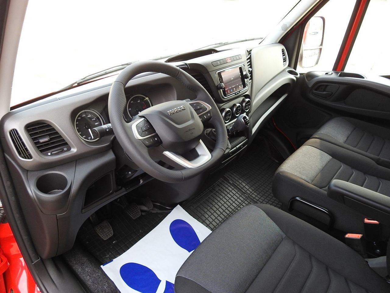 IVECO DAILY NEW TARPAULIN 10 PALLETS WEBASTO CRUISE CONTROL NAVIGATION AIR CONDITIONING LED LIGHTS 180HP - Pressukapelli tavara-auto: kuva IVECO DAILY NEW TARPAULIN 10 PALLETS WEBASTO CRUISE CONTROL NAVIGATION AIR CONDITIONING LED LIGHTS 180HP - Pressukapelli tavara-auto IVECO DAILY NEW TARPAULIN 10 PALLETS WEBASTO CRUISE CONTROL NAVIGATION AIR CONDITIONING LED LIGHTS 180HP - Pressukapelli tavara-auto: kuva IVECO DAILY NEW TARPAULIN 10 PALLETS WEBASTO CRUISE CONTROL NAVIGATION AIR CONDITIONING LED LIGHTS 180HP - Pressukapelli tavara-auto