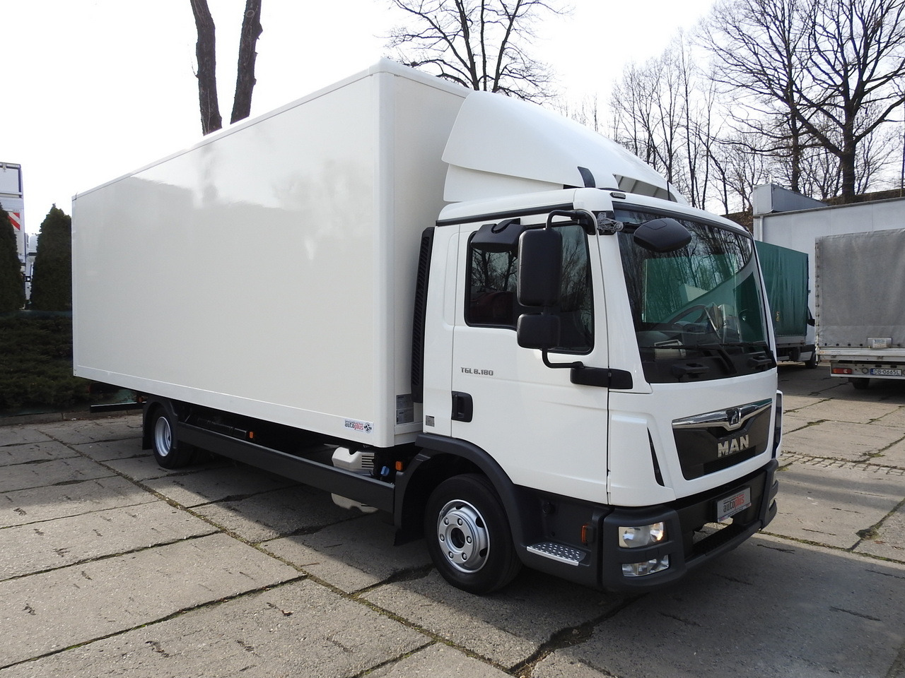 MAN TGL 8.18 BOX 16 PALLETS CRUISE CONTROL TWIN WHEELS 180HP - Jakeluauto: kuva MAN TGL 8.18 BOX 16 PALLETS CRUISE CONTROL TWIN WHEELS 180HP - Jakeluauto MAN TGL 8.18 BOX 16 PALLETS CRUISE CONTROL TWIN WHEELS 180HP - Jakeluauto: kuva MAN TGL 8.18 BOX 16 PALLETS CRUISE CONTROL TWIN WHEELS 180HP - Jakeluauto