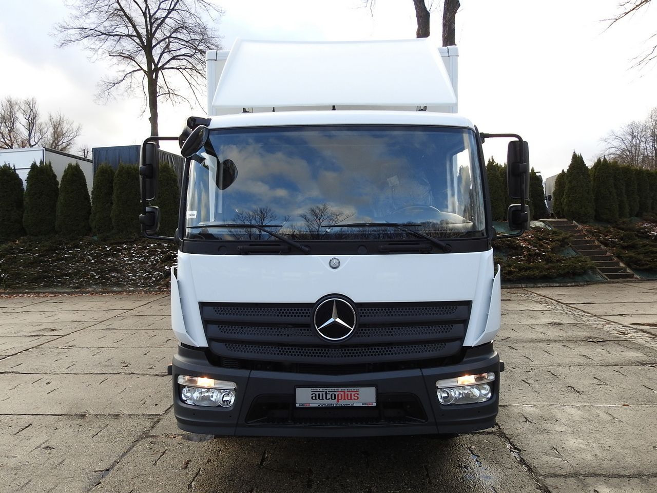 MERCEDES ATEGO 12.24 BOX LIFT 18 PALLETS CRUISE CONTROL AUTOMATIC TRANSMISSION TWIN WHEELS AIR CONDITIONING 240HP - Jakeluauto: kuva MERCEDES ATEGO 12.24 BOX LIFT 18 PALLETS CRUISE CONTROL AUTOMATIC TRANSMISSION TWIN WHEELS AIR CONDITIONING 240HP - Jakeluauto MERCEDES ATEGO 12.24 BOX LIFT 18 PALLETS CRUISE CONTROL AUTOMATIC TRANSMISSION TWIN WHEELS AIR CONDITIONING 240HP - Jakeluauto: kuva MERCEDES ATEGO 12.24 BOX LIFT 18 PALLETS CRUISE CONTROL AUTOMATIC TRANSMISSION TWIN WHEELS AIR CONDITIONING 240HP - Jakeluauto