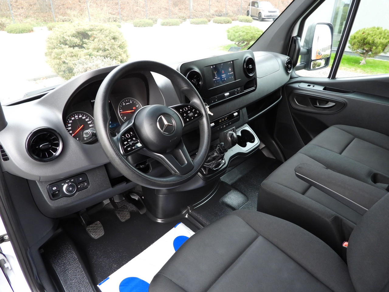 MERCEDES SPRINTER 314 REGRIGERATOR BOX -1*C CRUISE CONTROL NAVIGATION AIR CONDITIONING 140HP - Kylmäauto: kuva MERCEDES SPRINTER 314 REGRIGERATOR BOX -1*C CRUISE CONTROL NAVIGATION AIR CONDITIONING 140HP - Kylmäauto MERCEDES SPRINTER 314 REGRIGERATOR BOX -1*C CRUISE CONTROL NAVIGATION AIR CONDITIONING 140HP - Kylmäauto: kuva MERCEDES SPRINTER 314 REGRIGERATOR BOX -1*C CRUISE CONTROL NAVIGATION AIR CONDITIONING 140HP - Kylmäauto