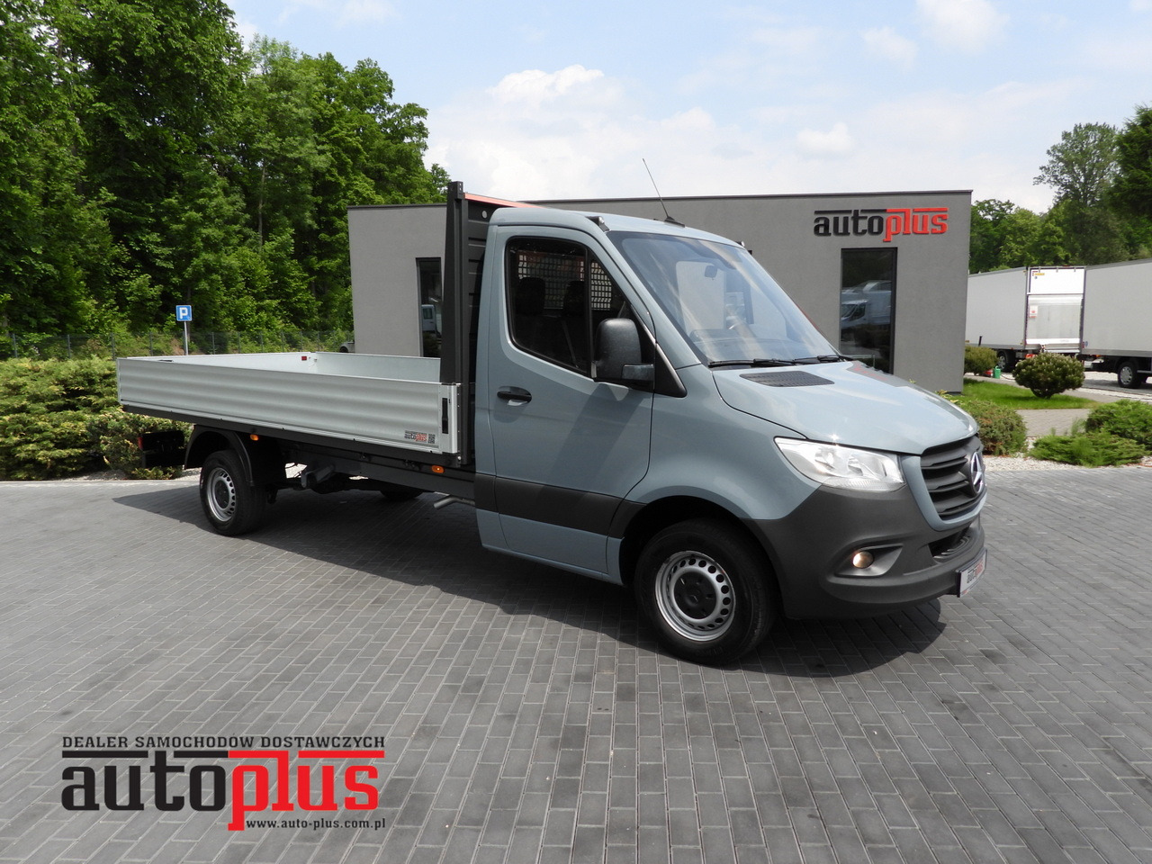MERCEDES SPRINTER 315 STAKE BODY 8 PALLETS CRUISE CONTROL AIR CONDITIONING  150HP - Avolava pakettiauto: kuva MERCEDES SPRINTER 315 STAKE BODY 8 PALLETS CRUISE CONTROL AIR CONDITIONING  150HP - Avolava pakettiauto MERCEDES SPRINTER 315 STAKE BODY 8 PALLETS CRUISE CONTROL AIR CONDITIONING  150HP - Avolava pakettiauto: kuva MERCEDES SPRINTER 315 STAKE BODY 8 PALLETS CRUISE CONTROL AIR CONDITIONING  150HP - Avolava pakettiauto