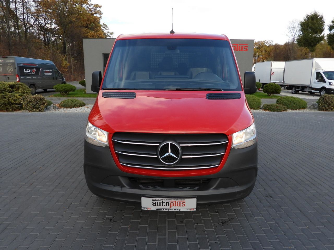 MERCEDES SPRINTER 316 STAKE BODY DOUBLE CABIN DOKA 7 SEATS AIR CONDITIONING 160HP - Jatko-ohjaamo kevyt kuorma-auto: kuva MERCEDES SPRINTER 316 STAKE BODY DOUBLE CABIN DOKA 7 SEATS AIR CONDITIONING 160HP - Jatko-ohjaamo kevyt kuorma-auto MERCEDES SPRINTER 316 STAKE BODY DOUBLE CABIN DOKA 7 SEATS AIR CONDITIONING 160HP - Jatko-ohjaamo kevyt kuorma-auto: kuva MERCEDES SPRINTER 316 STAKE BODY DOUBLE CABIN DOKA 7 SEATS AIR CONDITIONING 160HP - Jatko-ohjaamo kevyt kuorma-auto