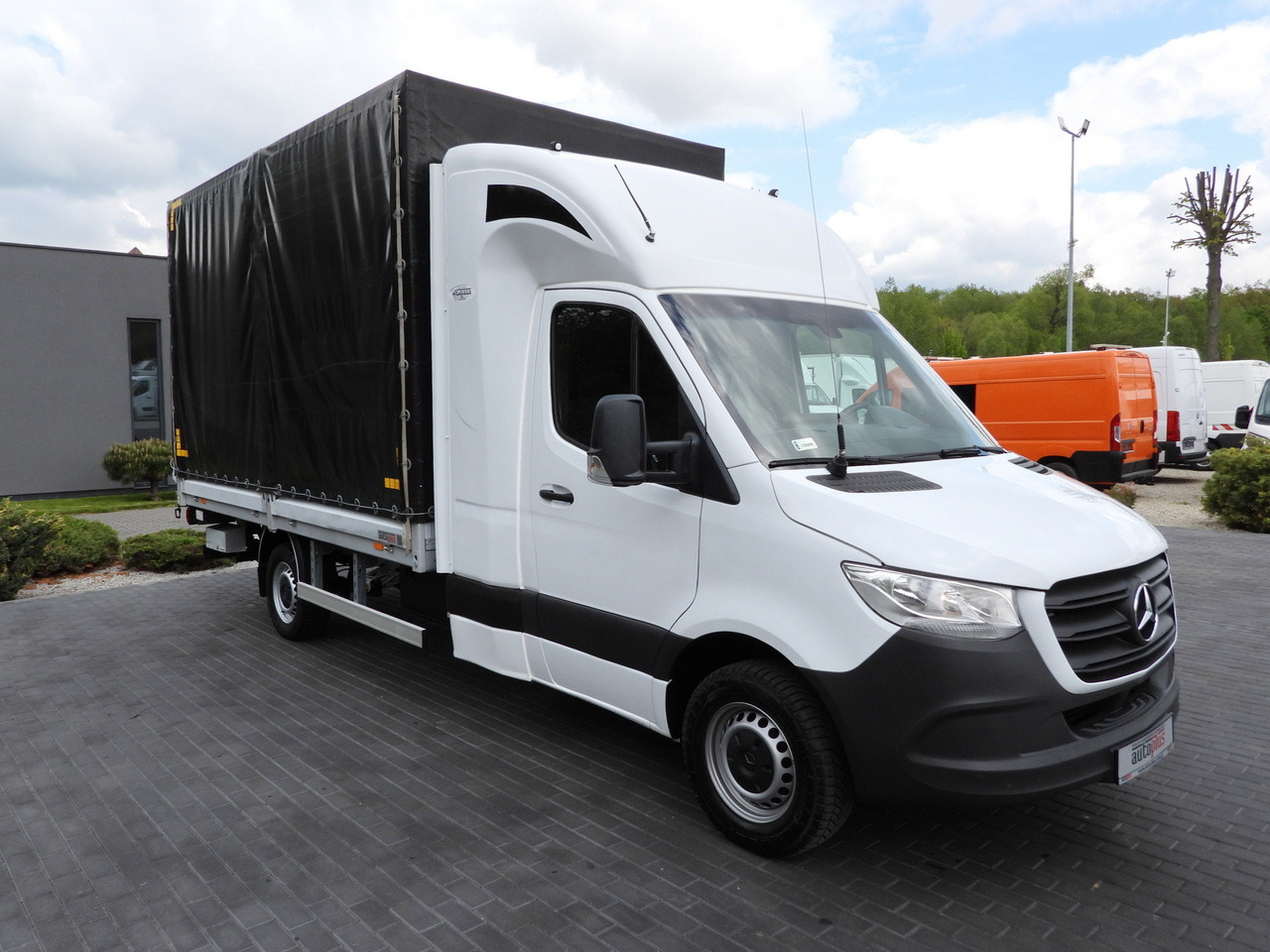 MERCEDES SPRINTER 316 TARPAULIN LIFT 8 PALLETS WEBASTO CRUISE CONTROL AIR CONDITIONING 160HP - Pressukapelli tavara-auto: kuva MERCEDES SPRINTER 316 TARPAULIN LIFT 8 PALLETS WEBASTO CRUISE CONTROL AIR CONDITIONING 160HP - Pressukapelli tavara-auto MERCEDES SPRINTER 316 TARPAULIN LIFT 8 PALLETS WEBASTO CRUISE CONTROL AIR CONDITIONING 160HP - Pressukapelli tavara-auto: kuva MERCEDES SPRINTER 316 TARPAULIN LIFT 8 PALLETS WEBASTO CRUISE CONTROL AIR CONDITIONING 160HP - Pressukapelli tavara-auto