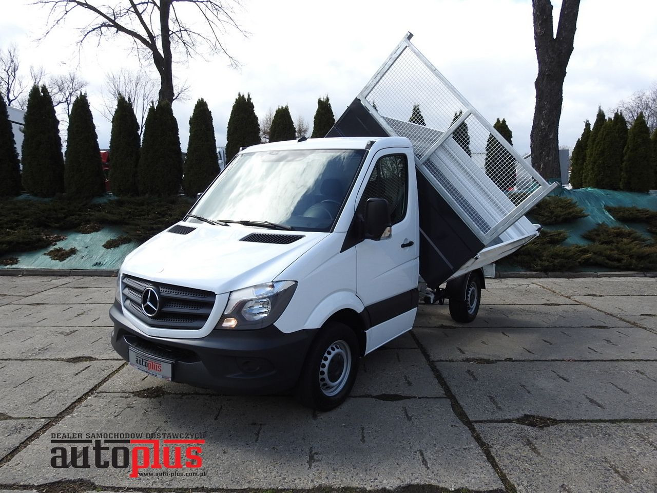MERCEDES SPRINTER 316 THREE-WAY TIPPER CRUISE CONTROL AUTOMATIC TRANSMISSION AIR CONDITIONING 160HP - Kippilava-auto: kuva MERCEDES SPRINTER 316 THREE-WAY TIPPER CRUISE CONTROL AUTOMATIC TRANSMISSION AIR CONDITIONING 160HP - Kippilava-auto MERCEDES SPRINTER 316 THREE-WAY TIPPER CRUISE CONTROL AUTOMATIC TRANSMISSION AIR CONDITIONING 160HP - Kippilava-auto: kuva MERCEDES SPRINTER 316 THREE-WAY TIPPER CRUISE CONTROL AUTOMATIC TRANSMISSION AIR CONDITIONING 160HP - Kippilava-auto