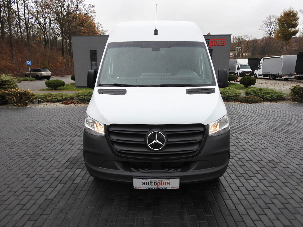 MERCEDES eSprinter NEW ELECTRIC VAN AUTOMATIC TRANSMISSION GUARANTEE 95HP - Pakettiauto: kuva MERCEDES eSprinter NEW ELECTRIC VAN AUTOMATIC TRANSMISSION GUARANTEE 95HP - Pakettiauto MERCEDES eSprinter NEW ELECTRIC VAN AUTOMATIC TRANSMISSION GUARANTEE 95HP - Pakettiauto: kuva MERCEDES eSprinter NEW ELECTRIC VAN AUTOMATIC TRANSMISSION GUARANTEE 95HP - Pakettiauto