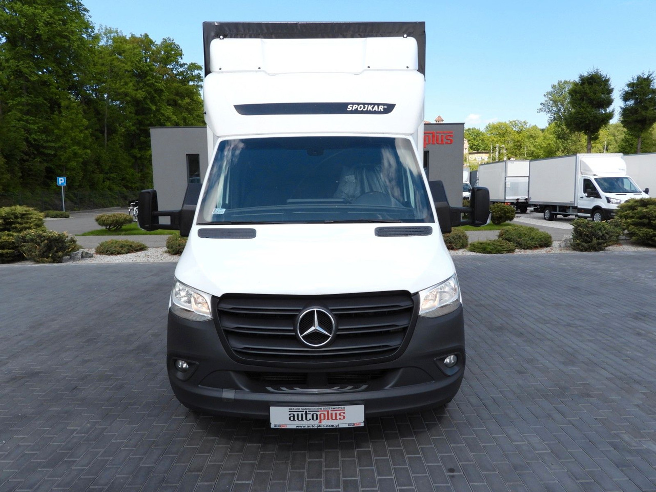 Mercedes-Benz SPRINTER 316 PRITSCHE PLANE AUFZUG 10 PALETTEN - Pressukapelli tavara-auto, Jatko-ohjaamo kevyt kuorma-auto: kuva Mercedes-Benz SPRINTER 316 PRITSCHE PLANE AUFZUG 10 PALETTEN - Pressukapelli tavara-auto, Jatko-ohjaamo kevyt kuorma-auto Mercedes-Benz SPRINTER 316 PRITSCHE PLANE AUFZUG 10 PALETTEN - Pressukapelli tavara-auto, Jatko-ohjaamo kevyt kuorma-auto: kuva Mercedes-Benz SPRINTER 316 PRITSCHE PLANE AUFZUG 10 PALETTEN - Pressukapelli tavara-auto, Jatko-ohjaamo kevyt kuorma-auto