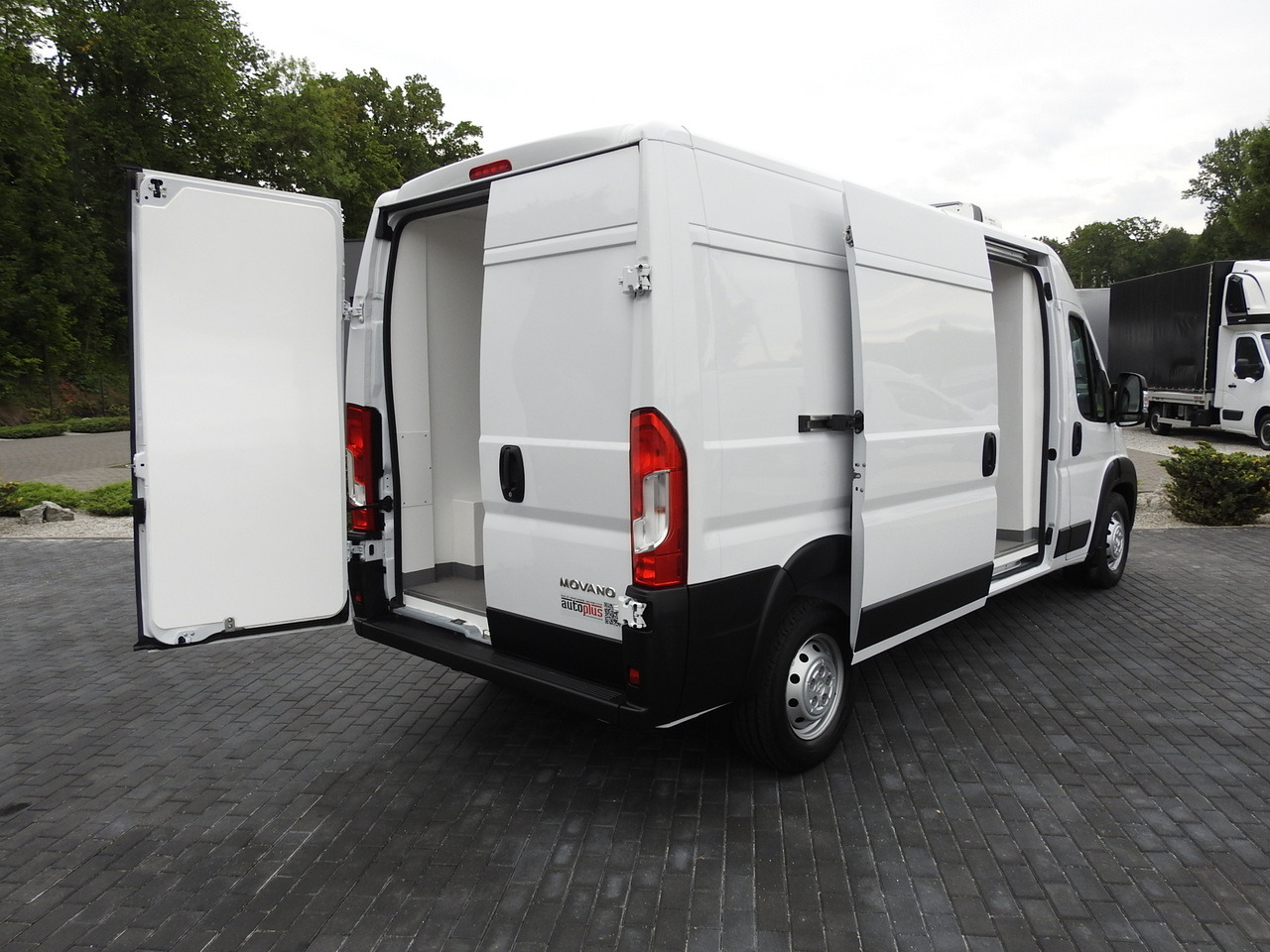 OPEL MOVANO REFRIGERATOR VAN 0*C HEATING FUNCTION AIR CONDITIONING 140HP - Kylmäauto: kuva OPEL MOVANO REFRIGERATOR VAN 0*C HEATING FUNCTION AIR CONDITIONING 140HP - Kylmäauto OPEL MOVANO REFRIGERATOR VAN 0*C HEATING FUNCTION AIR CONDITIONING 140HP - Kylmäauto: kuva OPEL MOVANO REFRIGERATOR VAN 0*C HEATING FUNCTION AIR CONDITIONING 140HP - Kylmäauto