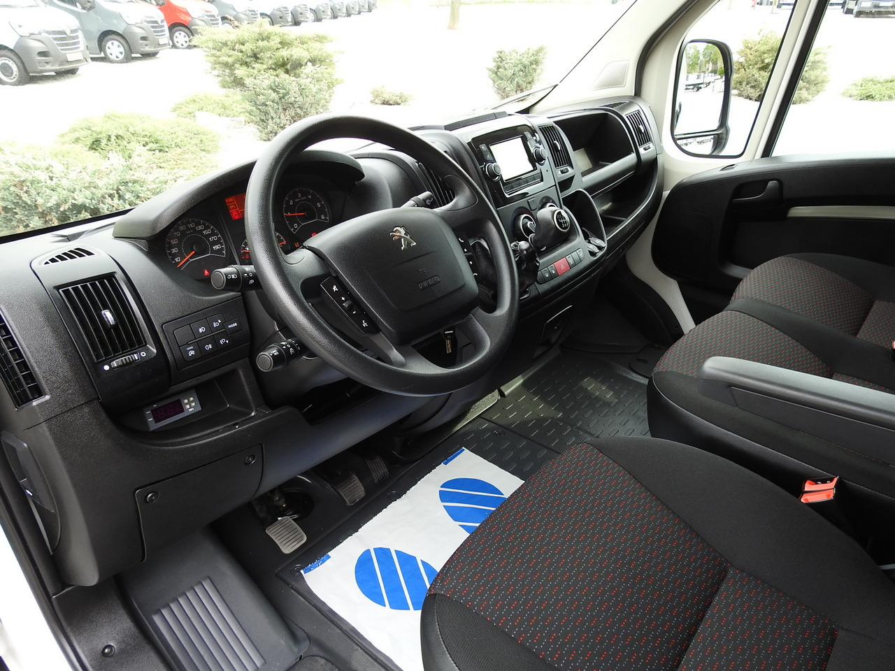 PEUGEOT BOXER REFRIGERATOR VAN 0*C CRUISE CONTROL NAVIGATION AIR CONDITIONING 135HP - Kylmäauto: kuva PEUGEOT BOXER REFRIGERATOR VAN 0*C CRUISE CONTROL NAVIGATION AIR CONDITIONING 135HP - Kylmäauto PEUGEOT BOXER REFRIGERATOR VAN 0*C CRUISE CONTROL NAVIGATION AIR CONDITIONING 135HP - Kylmäauto: kuva PEUGEOT BOXER REFRIGERATOR VAN 0*C CRUISE CONTROL NAVIGATION AIR CONDITIONING 135HP - Kylmäauto