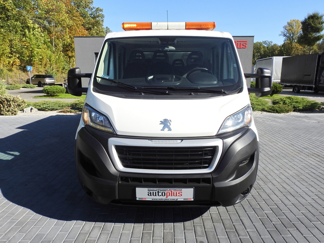 PEUGEOT BOXER STAKE BODY DOUBLE CABIN DOKA 7 SEATS AIR CONDITIONING 140HP - Avolava pakettiauto: kuva PEUGEOT BOXER STAKE BODY DOUBLE CABIN DOKA 7 SEATS AIR CONDITIONING 140HP - Avolava pakettiauto PEUGEOT BOXER STAKE BODY DOUBLE CABIN DOKA 7 SEATS AIR CONDITIONING 140HP - Avolava pakettiauto: kuva PEUGEOT BOXER STAKE BODY DOUBLE CABIN DOKA 7 SEATS AIR CONDITIONING 140HP - Avolava pakettiauto