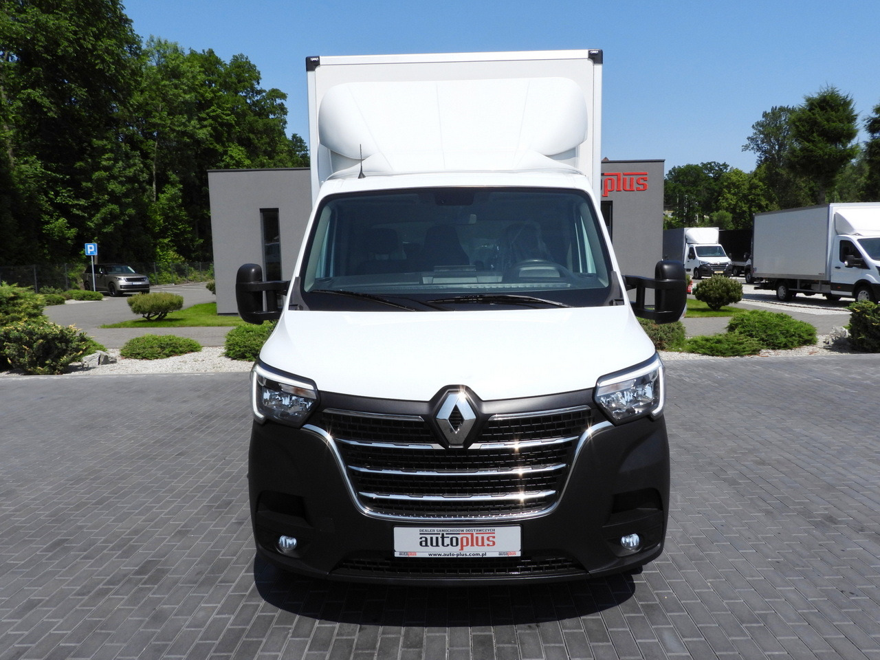 RENAULT MASTER BOX LIFT 8 PALLETS CRUISE CONTROL LED LIGHTS AIR CONDITIONING 165HP - Jakeluauto: kuva RENAULT MASTER BOX LIFT 8 PALLETS CRUISE CONTROL LED LIGHTS AIR CONDITIONING 165HP - Jakeluauto RENAULT MASTER BOX LIFT 8 PALLETS CRUISE CONTROL LED LIGHTS AIR CONDITIONING 165HP - Jakeluauto: kuva RENAULT MASTER BOX LIFT 8 PALLETS CRUISE CONTROL LED LIGHTS AIR CONDITIONING 165HP - Jakeluauto