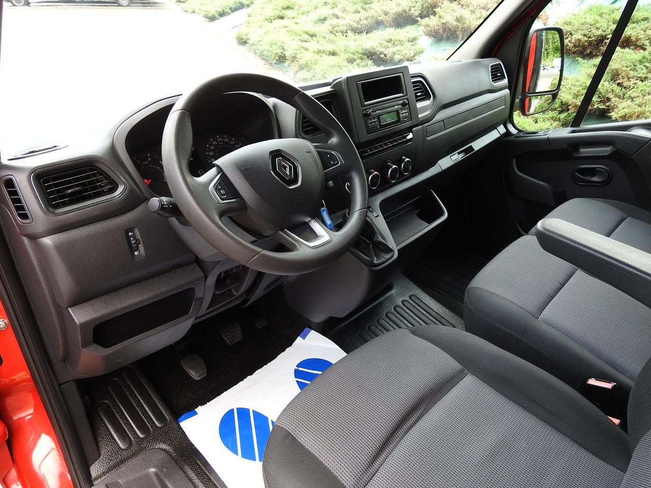 RENAULT MASTER - Pressukapelli tavara-auto: kuva RENAULT MASTER - Pressukapelli tavara-auto RENAULT MASTER - Pressukapelli tavara-auto: kuva RENAULT MASTER - Pressukapelli tavara-auto