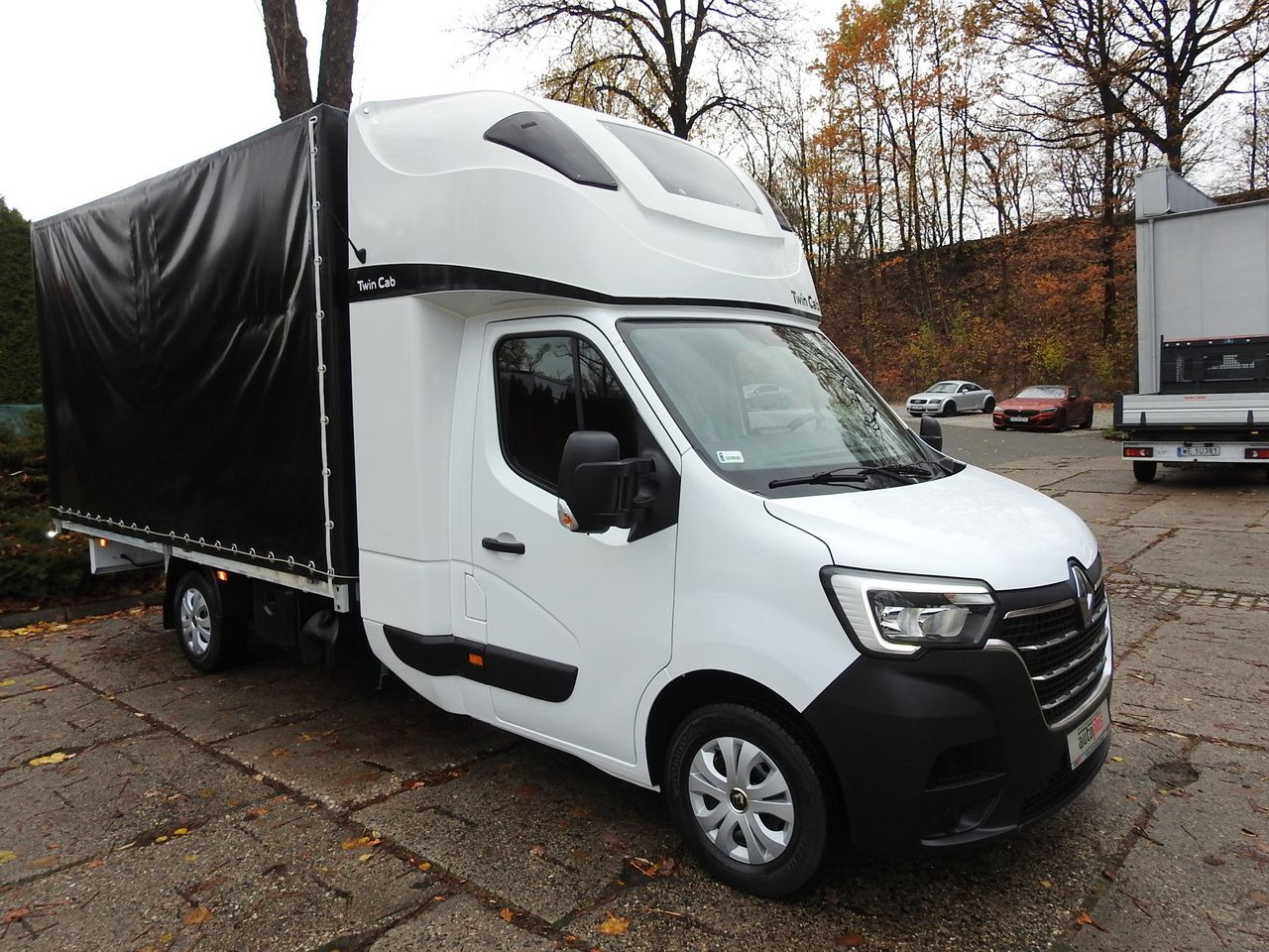 RENAULT MASTER - Pressukapelli tavara-auto: kuva RENAULT MASTER - Pressukapelli tavara-auto RENAULT MASTER - Pressukapelli tavara-auto: kuva RENAULT MASTER - Pressukapelli tavara-auto