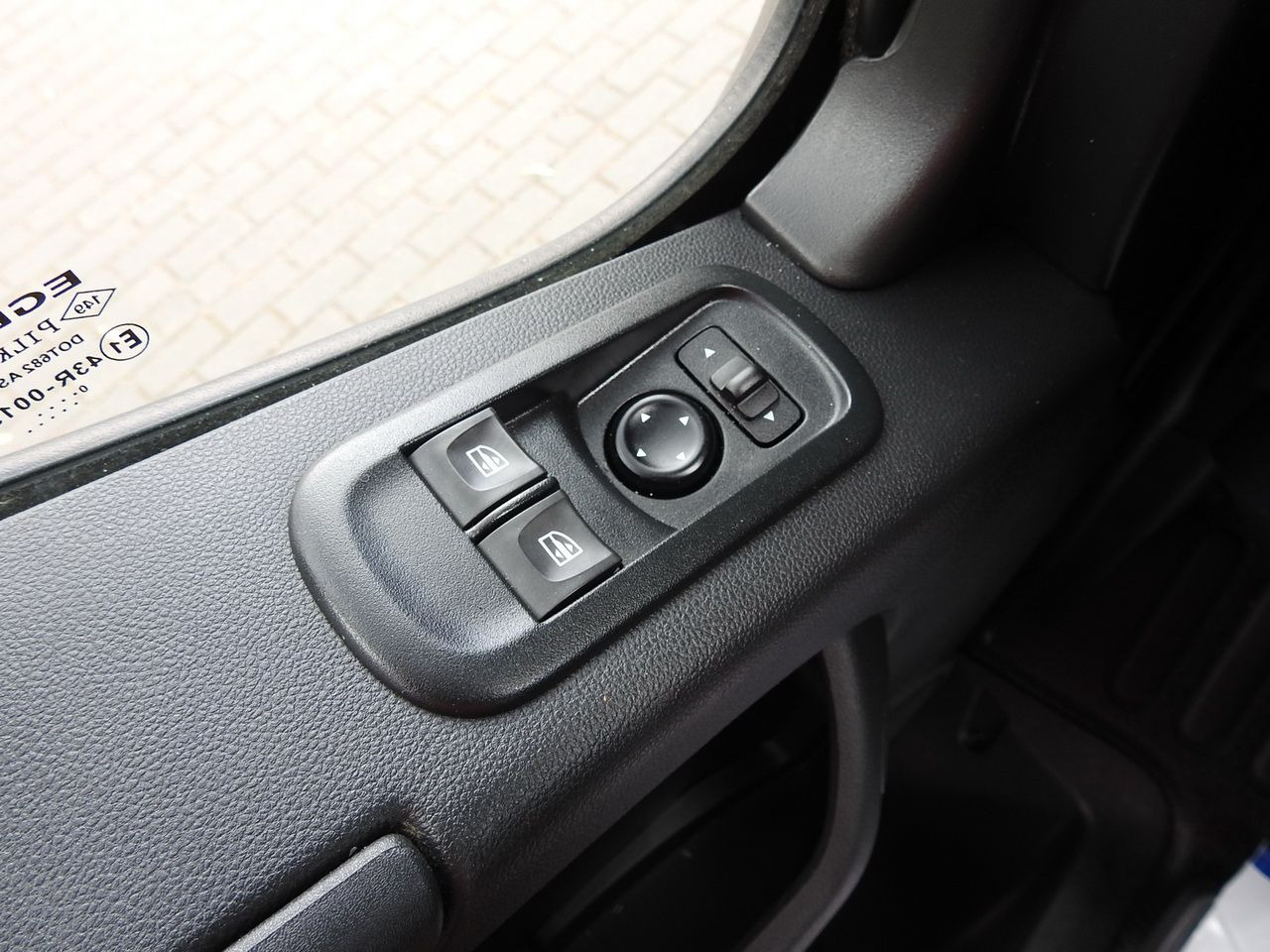 Pressukapelli tavara-auto RENAULT MASTER: kuva Pressukapelli tavara-auto RENAULT MASTER