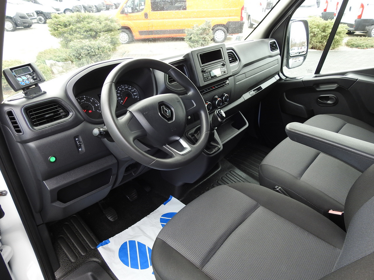 RENAULT MASTER REGRIGERATOR BOX 0*C LED LIGHTS AIR CONDITIONING 145HP - Kylmäauto: kuva RENAULT MASTER REGRIGERATOR BOX 0*C LED LIGHTS AIR CONDITIONING 145HP - Kylmäauto RENAULT MASTER REGRIGERATOR BOX 0*C LED LIGHTS AIR CONDITIONING 145HP - Kylmäauto: kuva RENAULT MASTER REGRIGERATOR BOX 0*C LED LIGHTS AIR CONDITIONING 145HP - Kylmäauto