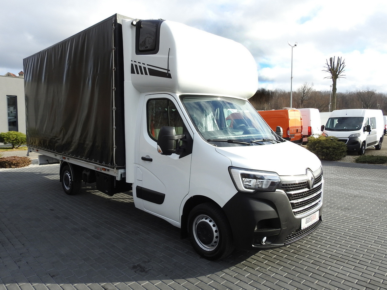 RENAULT MASTER TARPAULIN 10 PALLETS CRUISE CONTROL AIR CONDITIONING LED LIGHTS PNEUMATICS 165HP - Pressukapelli tavara-auto: kuva RENAULT MASTER TARPAULIN 10 PALLETS CRUISE CONTROL AIR CONDITIONING LED LIGHTS PNEUMATICS 165HP - Pressukapelli tavara-auto RENAULT MASTER TARPAULIN 10 PALLETS CRUISE CONTROL AIR CONDITIONING LED LIGHTS PNEUMATICS 165HP - Pressukapelli tavara-auto: kuva RENAULT MASTER TARPAULIN 10 PALLETS CRUISE CONTROL AIR CONDITIONING LED LIGHTS PNEUMATICS 165HP - Pressukapelli tavara-auto