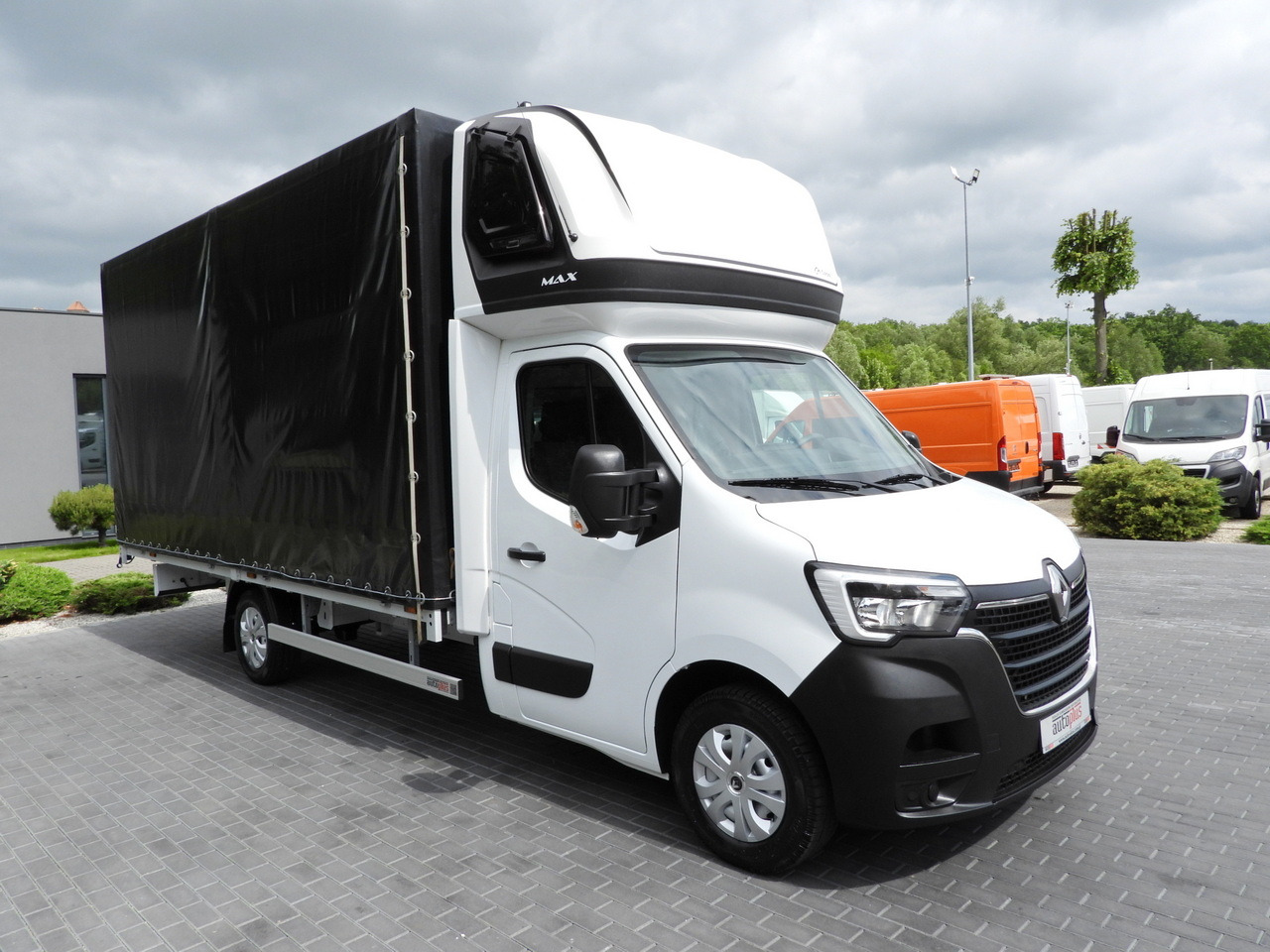 RENAULT MASTER TARPAULIN 10 PALLETS CRUISE CONTROL LED LIGHTS AIR CONDITIONING 165HP - Pressukapelli tavara-auto: kuva RENAULT MASTER TARPAULIN 10 PALLETS CRUISE CONTROL LED LIGHTS AIR CONDITIONING 165HP - Pressukapelli tavara-auto RENAULT MASTER TARPAULIN 10 PALLETS CRUISE CONTROL LED LIGHTS AIR CONDITIONING 165HP - Pressukapelli tavara-auto: kuva RENAULT MASTER TARPAULIN 10 PALLETS CRUISE CONTROL LED LIGHTS AIR CONDITIONING 165HP - Pressukapelli tavara-auto