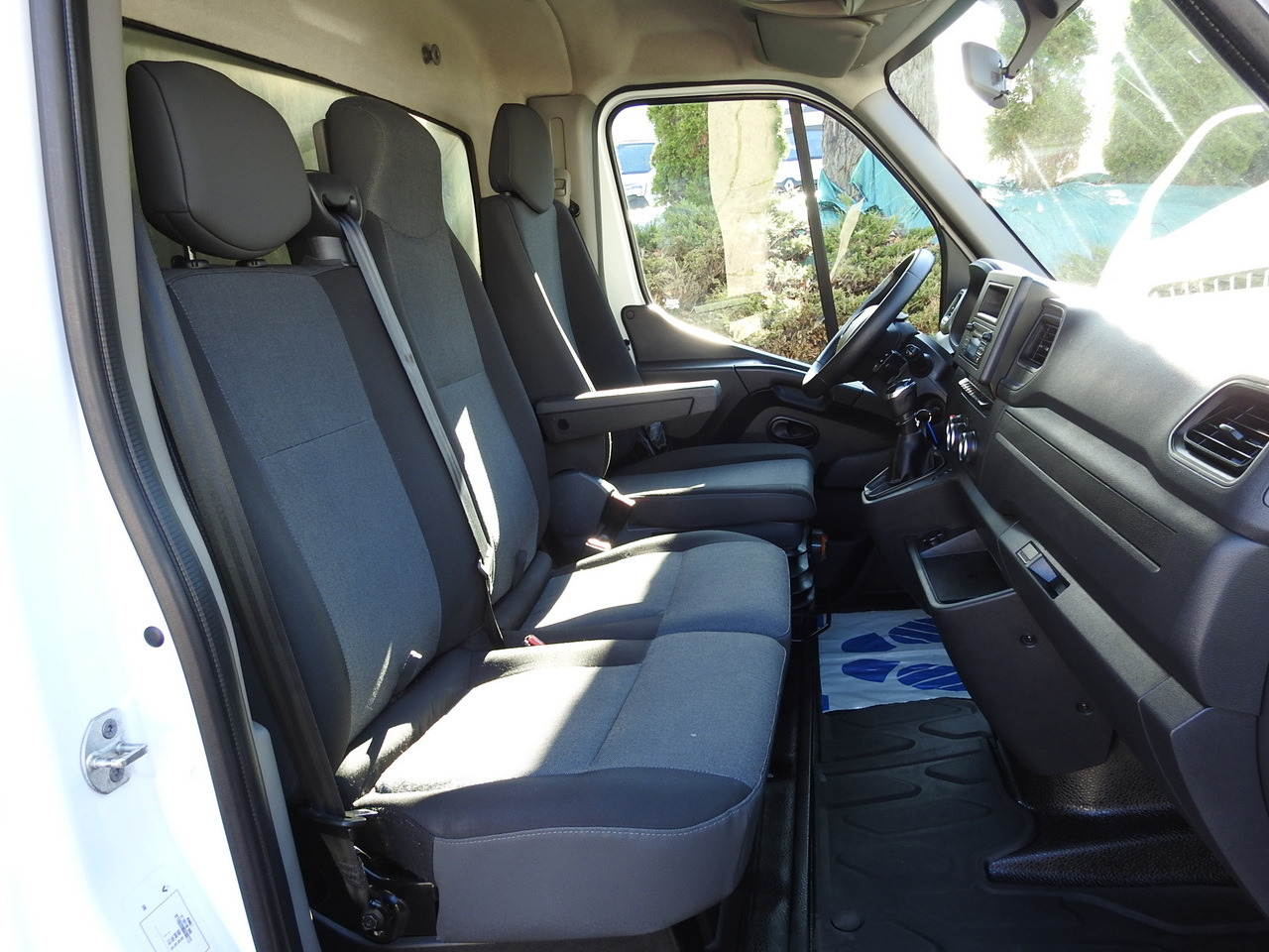 Pressukapelli tavara-auto RENAULT MASTER TARPAULIN 10 PALLETS WEBASTO CRUISE CONTROL AIR CONDITIONING LED LIGHTS  165HP: kuva Pressukapelli tavara-auto RENAULT MASTER TARPAULIN 10 PALLETS WEBASTO CRUISE CONTROL AIR CONDITIONING LED LIGHTS  165HP