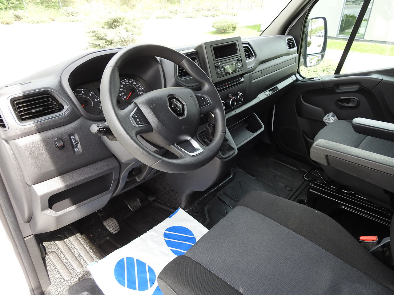 RENAULT MASTER TARPAULIN 10 PALLETS WEBASTO CRUISE CONTROL AIR CONDITIONING LED LIGHTS PNEUMATICS 165HP - Pressukapelli tavara-auto: kuva RENAULT MASTER TARPAULIN 10 PALLETS WEBASTO CRUISE CONTROL AIR CONDITIONING LED LIGHTS PNEUMATICS 165HP - Pressukapelli tavara-auto RENAULT MASTER TARPAULIN 10 PALLETS WEBASTO CRUISE CONTROL AIR CONDITIONING LED LIGHTS PNEUMATICS 165HP - Pressukapelli tavara-auto: kuva RENAULT MASTER TARPAULIN 10 PALLETS WEBASTO CRUISE CONTROL AIR CONDITIONING LED LIGHTS PNEUMATICS 165HP - Pressukapelli tavara-auto