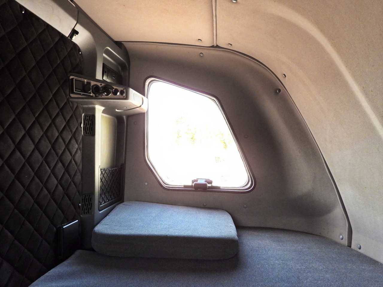 Pressukapelli tavara-auto RENAULT MASTER TARPAULIN 10 PALLETS WEBASTO CRUISE CONTROL LED LIGHTS AIR CONDITIONING  165HP: kuva Pressukapelli tavara-auto RENAULT MASTER TARPAULIN 10 PALLETS WEBASTO CRUISE CONTROL LED LIGHTS AIR CONDITIONING  165HP