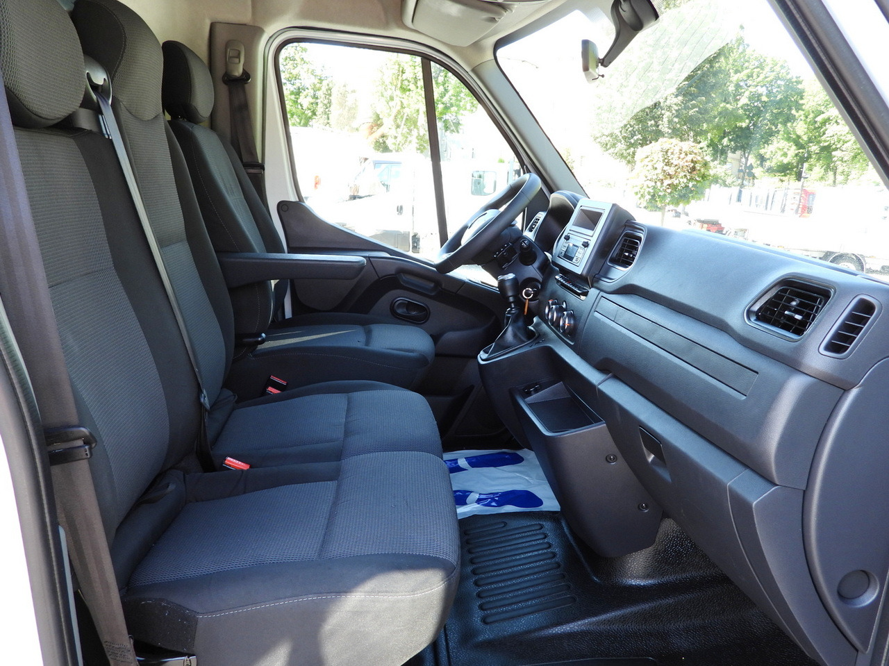 Pressukapelli tavara-auto RENAULT MASTER TARPAULIN 10 PALLETS WEBASTO CRUISE CONTROL LED LIGHTS AIR CONDITIONING  165HP: kuva Pressukapelli tavara-auto RENAULT MASTER TARPAULIN 10 PALLETS WEBASTO CRUISE CONTROL LED LIGHTS AIR CONDITIONING  165HP