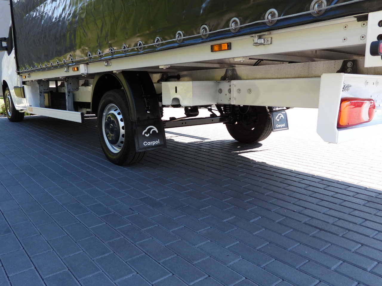 Pressukapelli tavara-auto RENAULT MASTER TARPAULIN 10 PALLETS WEBASTO CRUISE CONTROL LED LIGHTS AIR CONDITIONING  165HP: kuva Pressukapelli tavara-auto RENAULT MASTER TARPAULIN 10 PALLETS WEBASTO CRUISE CONTROL LED LIGHTS AIR CONDITIONING  165HP