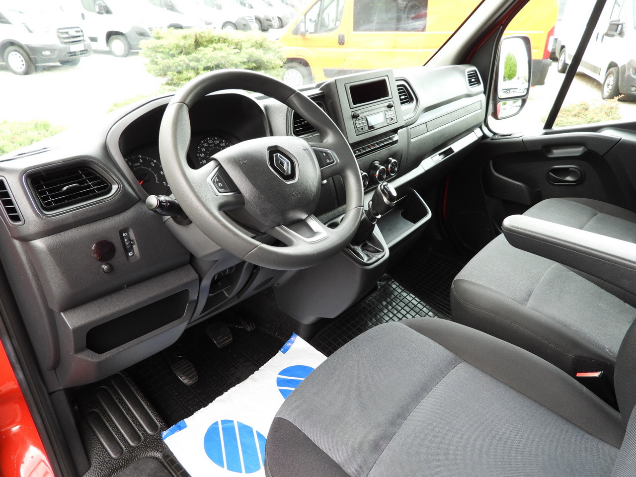 RENAULT MASTER TARPAULIN 10 PALLETS WEBASTO CRUISE CONTROL LED LIGHTS PNEUMATICS AIR CONDITIONING 165HP - Pressukapelli tavara-auto: kuva RENAULT MASTER TARPAULIN 10 PALLETS WEBASTO CRUISE CONTROL LED LIGHTS PNEUMATICS AIR CONDITIONING 165HP - Pressukapelli tavara-auto RENAULT MASTER TARPAULIN 10 PALLETS WEBASTO CRUISE CONTROL LED LIGHTS PNEUMATICS AIR CONDITIONING 165HP - Pressukapelli tavara-auto: kuva RENAULT MASTER TARPAULIN 10 PALLETS WEBASTO CRUISE CONTROL LED LIGHTS PNEUMATICS AIR CONDITIONING 165HP - Pressukapelli tavara-auto
