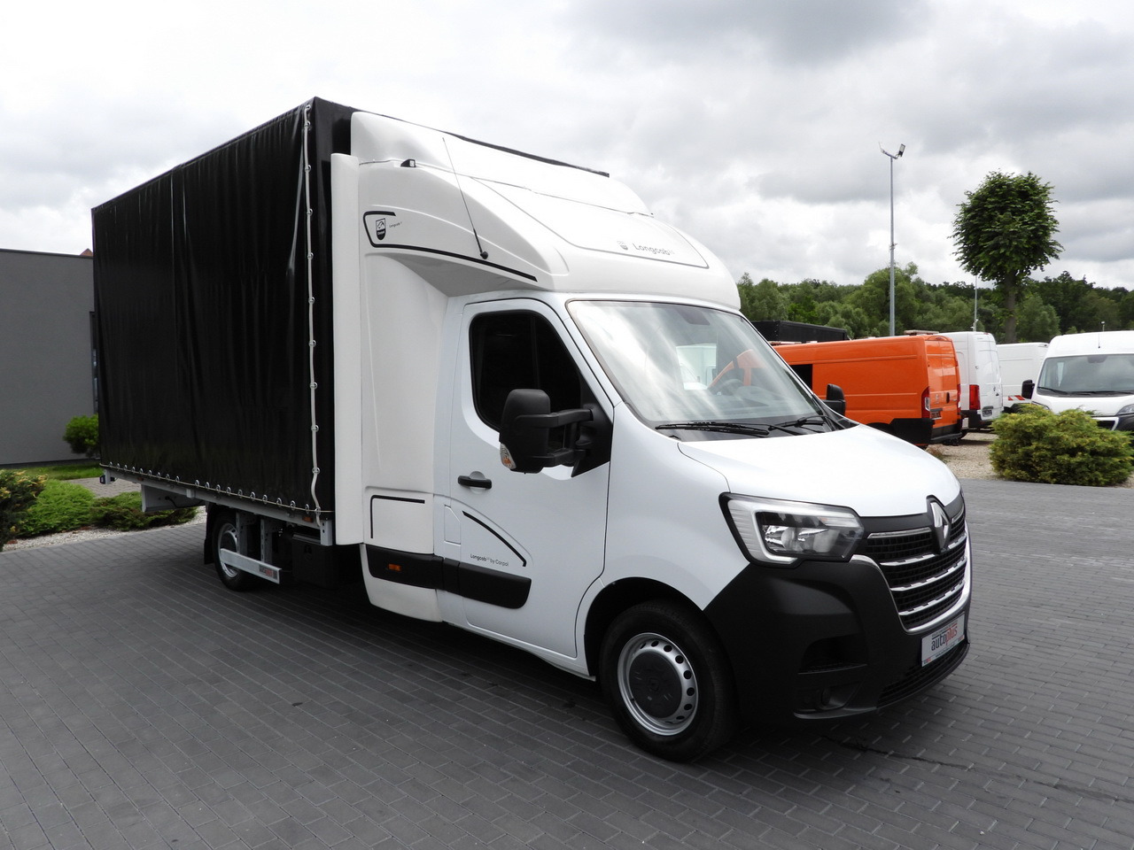 RENAULT MASTER TARPAULIN 10 PALLETS WEBASTO CRUISE CONTROL LED LIGHTS PNEUMATICS AIR CONDITIONING 165HP - Pressukapelli tavara-auto: kuva RENAULT MASTER TARPAULIN 10 PALLETS WEBASTO CRUISE CONTROL LED LIGHTS PNEUMATICS AIR CONDITIONING 165HP - Pressukapelli tavara-auto RENAULT MASTER TARPAULIN 10 PALLETS WEBASTO CRUISE CONTROL LED LIGHTS PNEUMATICS AIR CONDITIONING 165HP - Pressukapelli tavara-auto: kuva RENAULT MASTER TARPAULIN 10 PALLETS WEBASTO CRUISE CONTROL LED LIGHTS PNEUMATICS AIR CONDITIONING 165HP - Pressukapelli tavara-auto