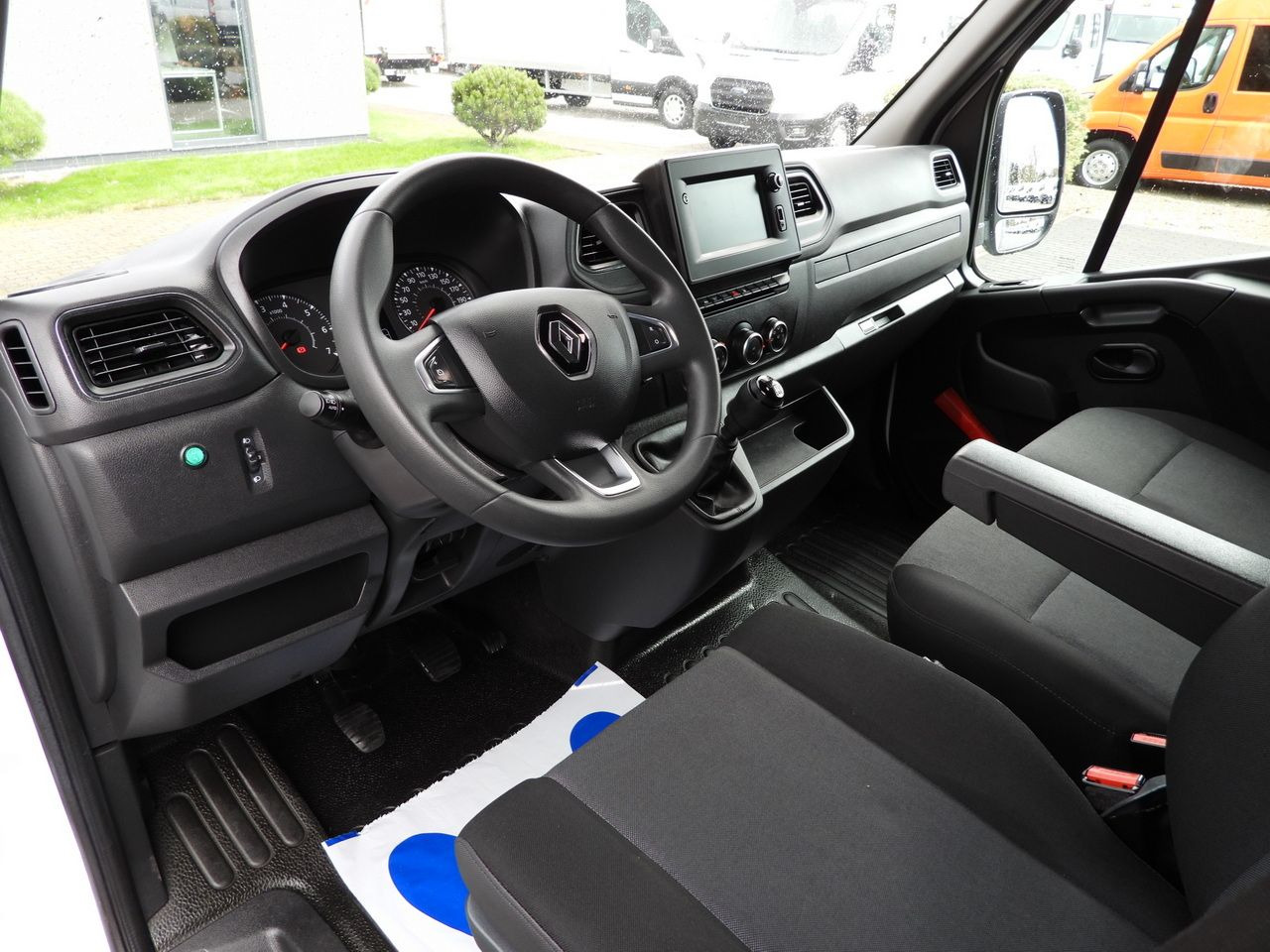 RENAULT MASTER TARPAULIN 10 PALLETS WEBASTO CRUISE CONTROL NAVIGATION LED LIGHTS TWIN WHEELS AIR CONDITIONING 165HP - Pressukapelli tavara-auto: kuva RENAULT MASTER TARPAULIN 10 PALLETS WEBASTO CRUISE CONTROL NAVIGATION LED LIGHTS TWIN WHEELS AIR CONDITIONING 165HP - Pressukapelli tavara-auto RENAULT MASTER TARPAULIN 10 PALLETS WEBASTO CRUISE CONTROL NAVIGATION LED LIGHTS TWIN WHEELS AIR CONDITIONING 165HP - Pressukapelli tavara-auto: kuva RENAULT MASTER TARPAULIN 10 PALLETS WEBASTO CRUISE CONTROL NAVIGATION LED LIGHTS TWIN WHEELS AIR CONDITIONING 165HP - Pressukapelli tavara-auto