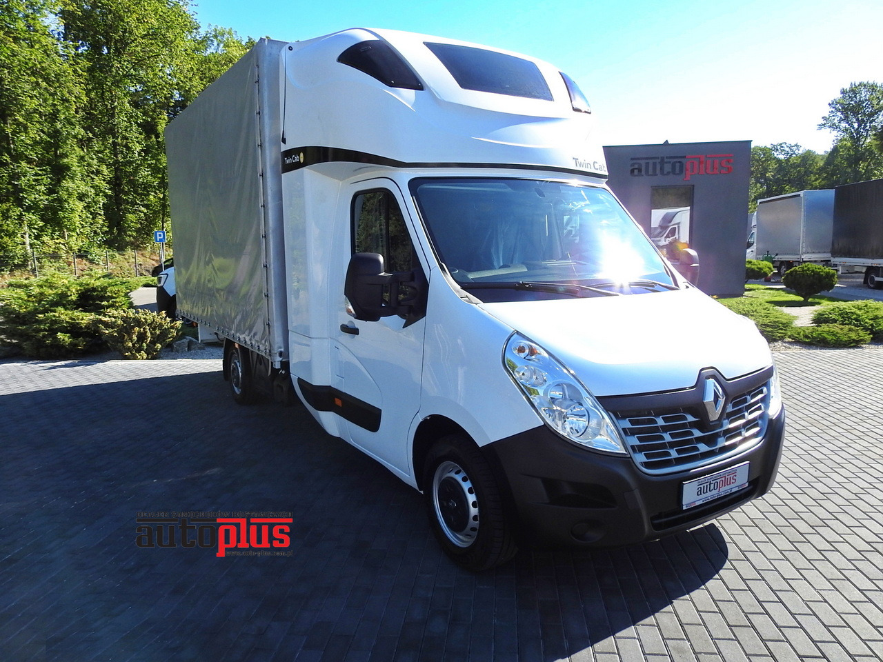 RENAULT MASTER TARPAULIN 8 PALLETS WEBASTO CRUISE CONTROL AIR CONDITIONING PNEUMATICS 170HP - Pressukapelli tavara-auto: kuva RENAULT MASTER TARPAULIN 8 PALLETS WEBASTO CRUISE CONTROL AIR CONDITIONING PNEUMATICS 170HP - Pressukapelli tavara-auto RENAULT MASTER TARPAULIN 8 PALLETS WEBASTO CRUISE CONTROL AIR CONDITIONING PNEUMATICS 170HP - Pressukapelli tavara-auto: kuva RENAULT MASTER TARPAULIN 8 PALLETS WEBASTO CRUISE CONTROL AIR CONDITIONING PNEUMATICS 170HP - Pressukapelli tavara-auto