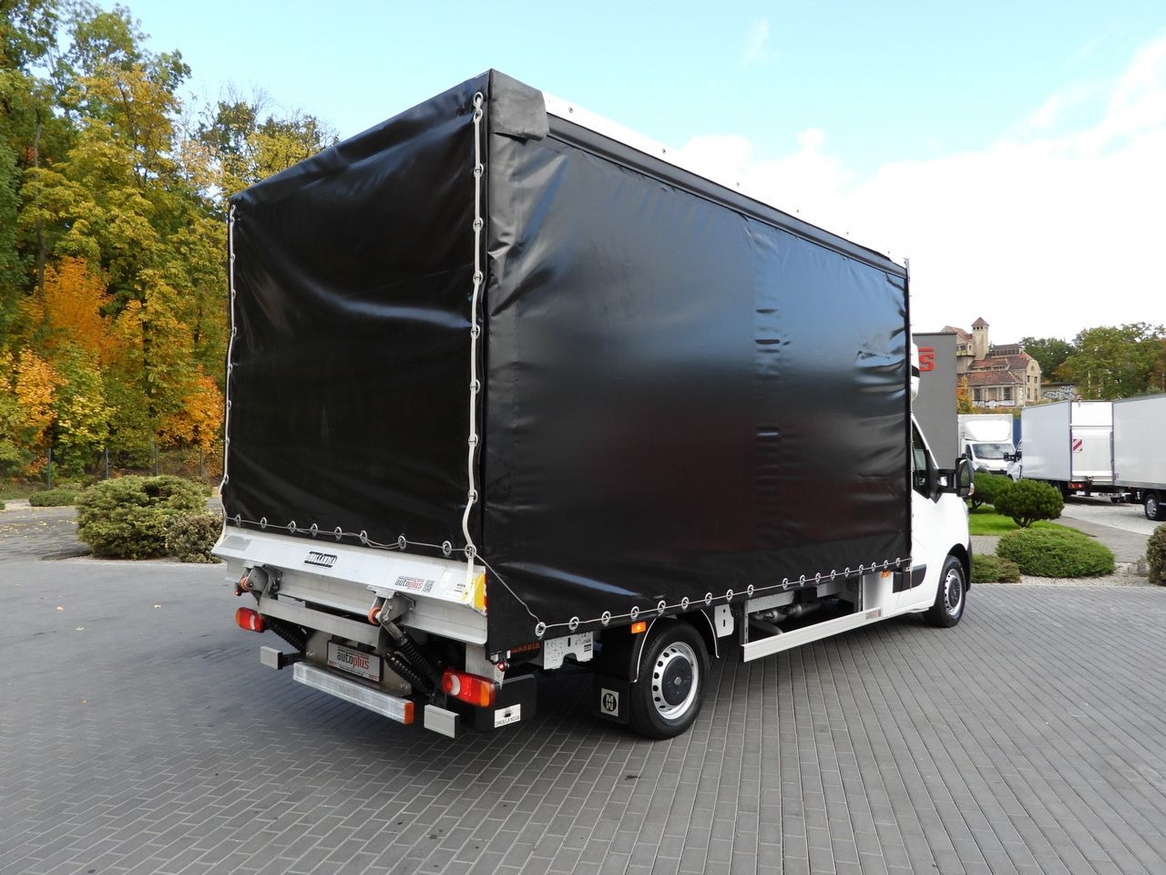 RENAULT MASTER TARPAULIN LIFT 10 PALLETS CRUISE CONTROL LED LIGHTS AIR CONDITIONING 165HP - Pressukapelli tavara-auto: kuva RENAULT MASTER TARPAULIN LIFT 10 PALLETS CRUISE CONTROL LED LIGHTS AIR CONDITIONING 165HP - Pressukapelli tavara-auto RENAULT MASTER TARPAULIN LIFT 10 PALLETS CRUISE CONTROL LED LIGHTS AIR CONDITIONING 165HP - Pressukapelli tavara-auto: kuva RENAULT MASTER TARPAULIN LIFT 10 PALLETS CRUISE CONTROL LED LIGHTS AIR CONDITIONING 165HP - Pressukapelli tavara-auto