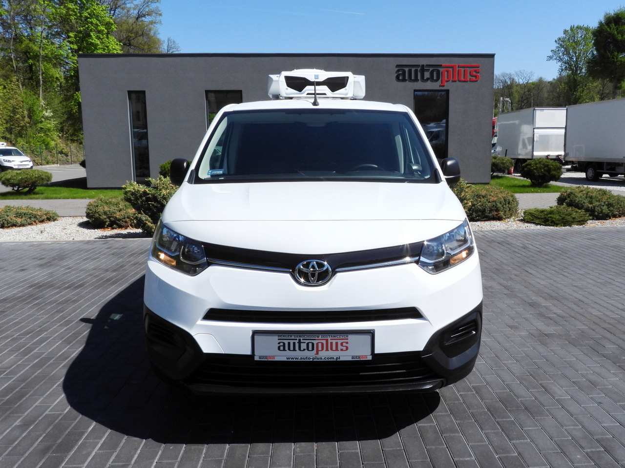 TOYOTA PROACE CITY REFRIGERATOR VAN -15*C POWER SUPPLY 230V CRUISE CONTROL AIR CONDITIONING 100HP - Kylmäauto: kuva TOYOTA PROACE CITY REFRIGERATOR VAN -15*C POWER SUPPLY 230V CRUISE CONTROL AIR CONDITIONING 100HP - Kylmäauto TOYOTA PROACE CITY REFRIGERATOR VAN -15*C POWER SUPPLY 230V CRUISE CONTROL AIR CONDITIONING 100HP - Kylmäauto: kuva TOYOTA PROACE CITY REFRIGERATOR VAN -15*C POWER SUPPLY 230V CRUISE CONTROL AIR CONDITIONING 100HP - Kylmäauto