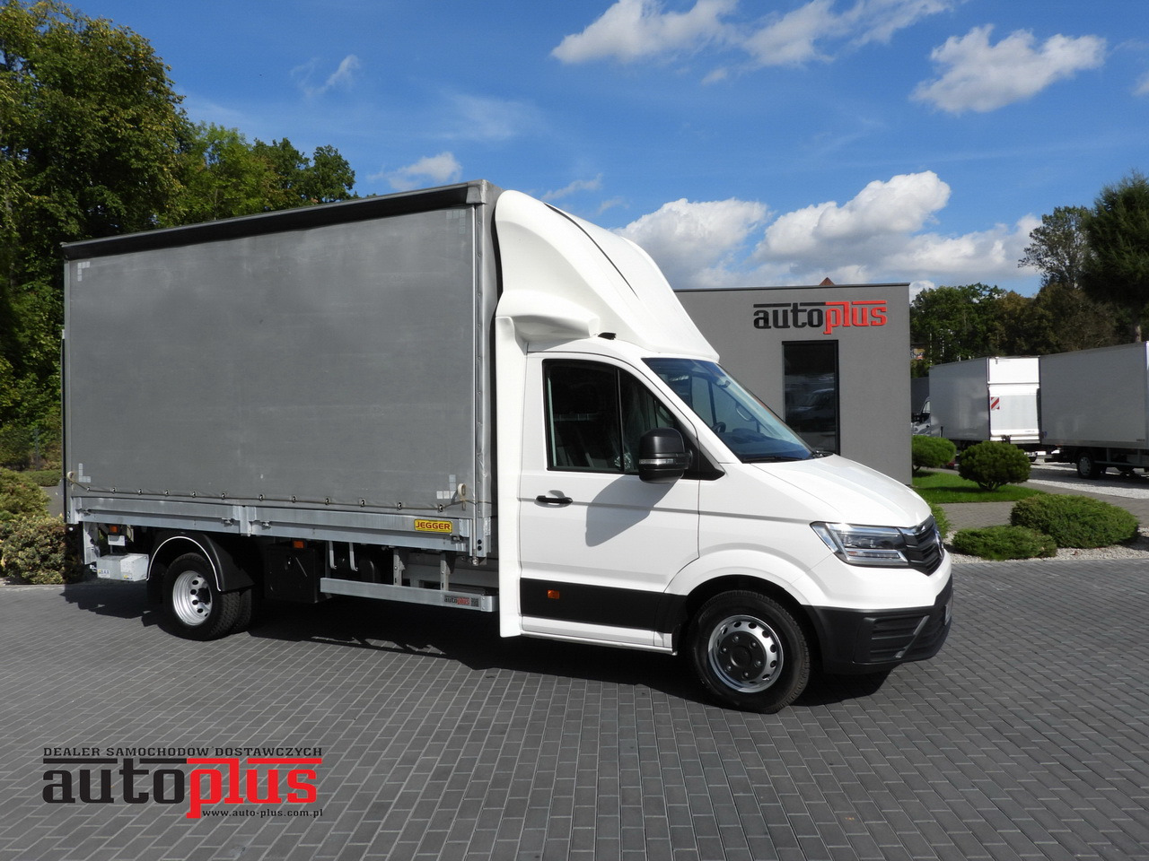 VOLKSWAGEN CRAFTER TARPAULIN LIFT 8 PALLETS CRUISE CONTROL LED LIGHTS TWIN WHEELS AIR CONDITIONING 180HP - Pressukapelli tavara-auto: kuva VOLKSWAGEN CRAFTER TARPAULIN LIFT 8 PALLETS CRUISE CONTROL LED LIGHTS TWIN WHEELS AIR CONDITIONING 180HP - Pressukapelli tavara-auto VOLKSWAGEN CRAFTER TARPAULIN LIFT 8 PALLETS CRUISE CONTROL LED LIGHTS TWIN WHEELS AIR CONDITIONING 180HP - Pressukapelli tavara-auto: kuva VOLKSWAGEN CRAFTER TARPAULIN LIFT 8 PALLETS CRUISE CONTROL LED LIGHTS TWIN WHEELS AIR CONDITIONING 180HP - Pressukapelli tavara-auto