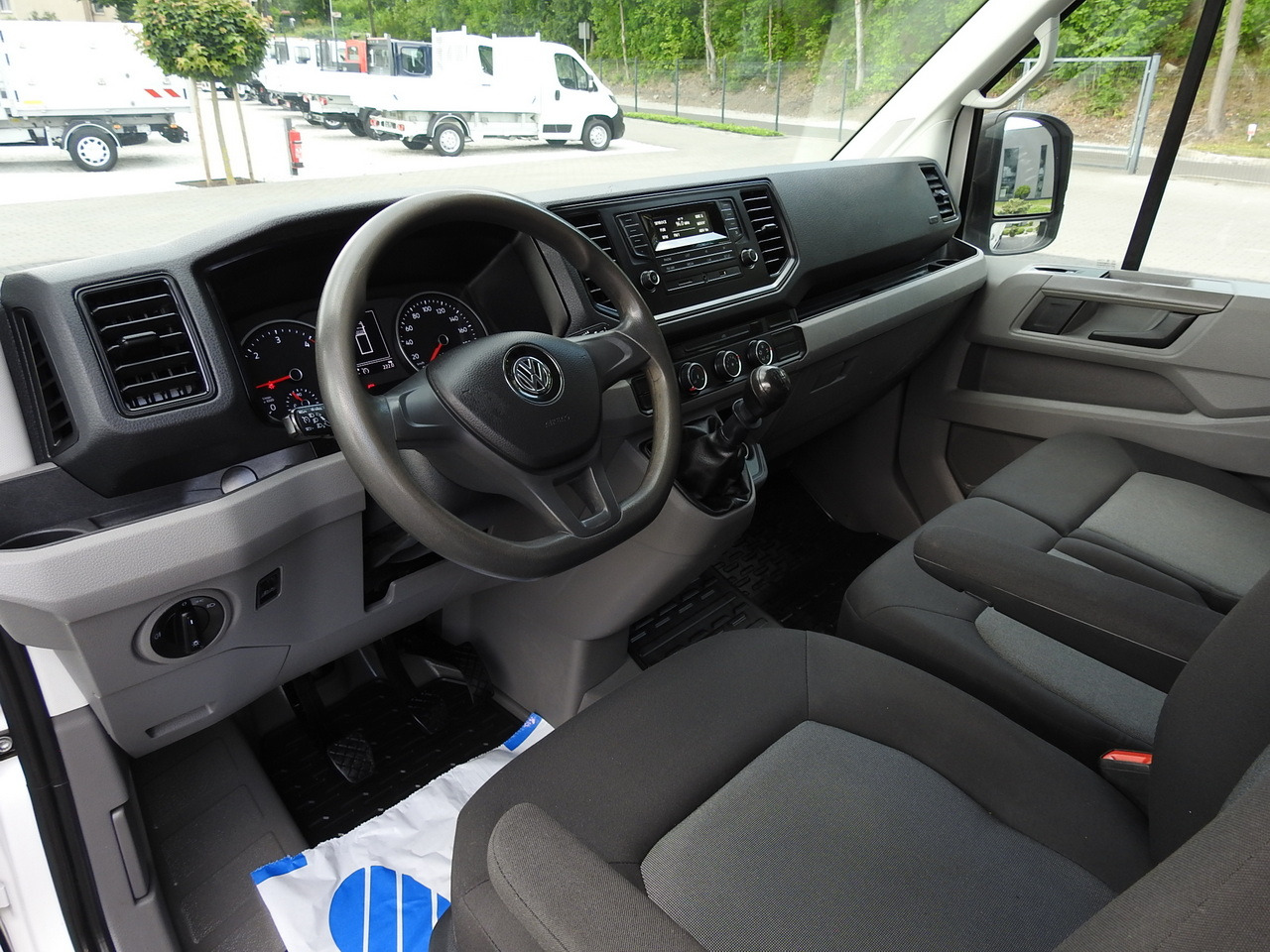 VOLKSWAGEN CRAFTER TIPPER CRUISE CONTROL 100HP - Kippilava-auto: kuva VOLKSWAGEN CRAFTER TIPPER CRUISE CONTROL 100HP - Kippilava-auto VOLKSWAGEN CRAFTER TIPPER CRUISE CONTROL 100HP - Kippilava-auto: kuva VOLKSWAGEN CRAFTER TIPPER CRUISE CONTROL 100HP - Kippilava-auto