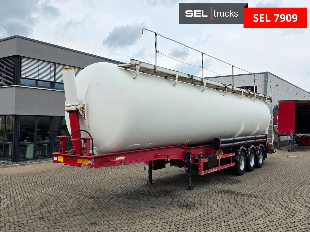 Benalu Neptune 62 / Kippsilo / 62m3 - Bulk-säiliöperävaunu: kuva Benalu Neptune 62 / Kippsilo / 62m3 - Bulk-säiliöperävaunu Benalu Neptune 62 / Kippsilo / 62m3 - Bulk-säiliöperävaunu: kuva Benalu Neptune 62 / Kippsilo / 62m3 - Bulk-säiliöperävaunu