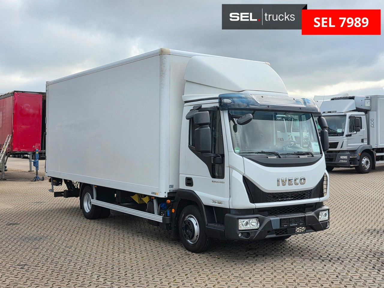 Iveco Eurocargo 75-190 /Ladebordwand / 3 Sitzen / 6D - Jakeluauto: kuva Iveco Eurocargo 75-190 /Ladebordwand / 3 Sitzen / 6D - Jakeluauto Iveco Eurocargo 75-190 /Ladebordwand / 3 Sitzen / 6D - Jakeluauto: kuva Iveco Eurocargo 75-190 /Ladebordwand / 3 Sitzen / 6D - Jakeluauto