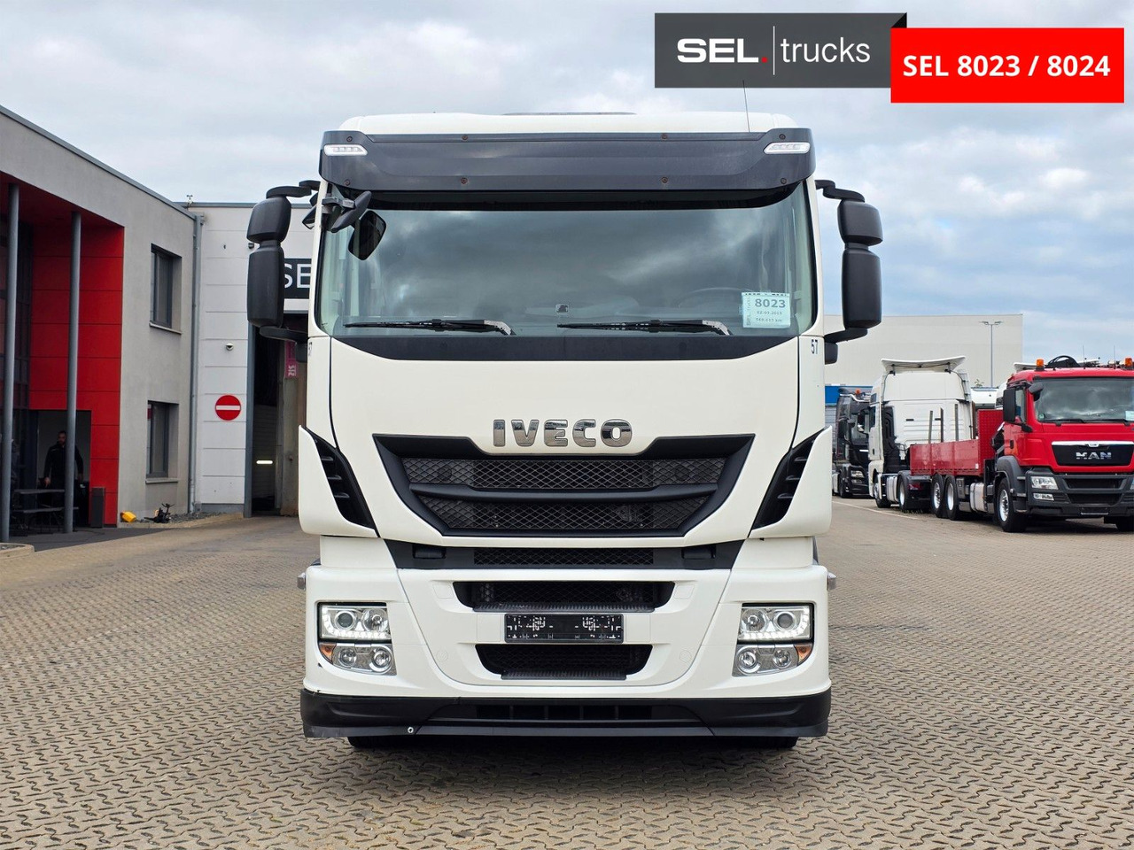 Iveco Stralis 420 / Ldbw /  Lenkachse / Liftachse - Juomien kuljetukseen kuorma-auto: kuva  Iveco Stralis 420 / Ldbw /  Lenkachse / Liftachse - Juomien kuljetukseen kuorma-auto Iveco Stralis 420 / Ldbw /  Lenkachse / Liftachse - Juomien kuljetukseen kuorma-auto: kuva  Iveco Stralis 420 / Ldbw /  Lenkachse / Liftachse - Juomien kuljetukseen kuorma-auto