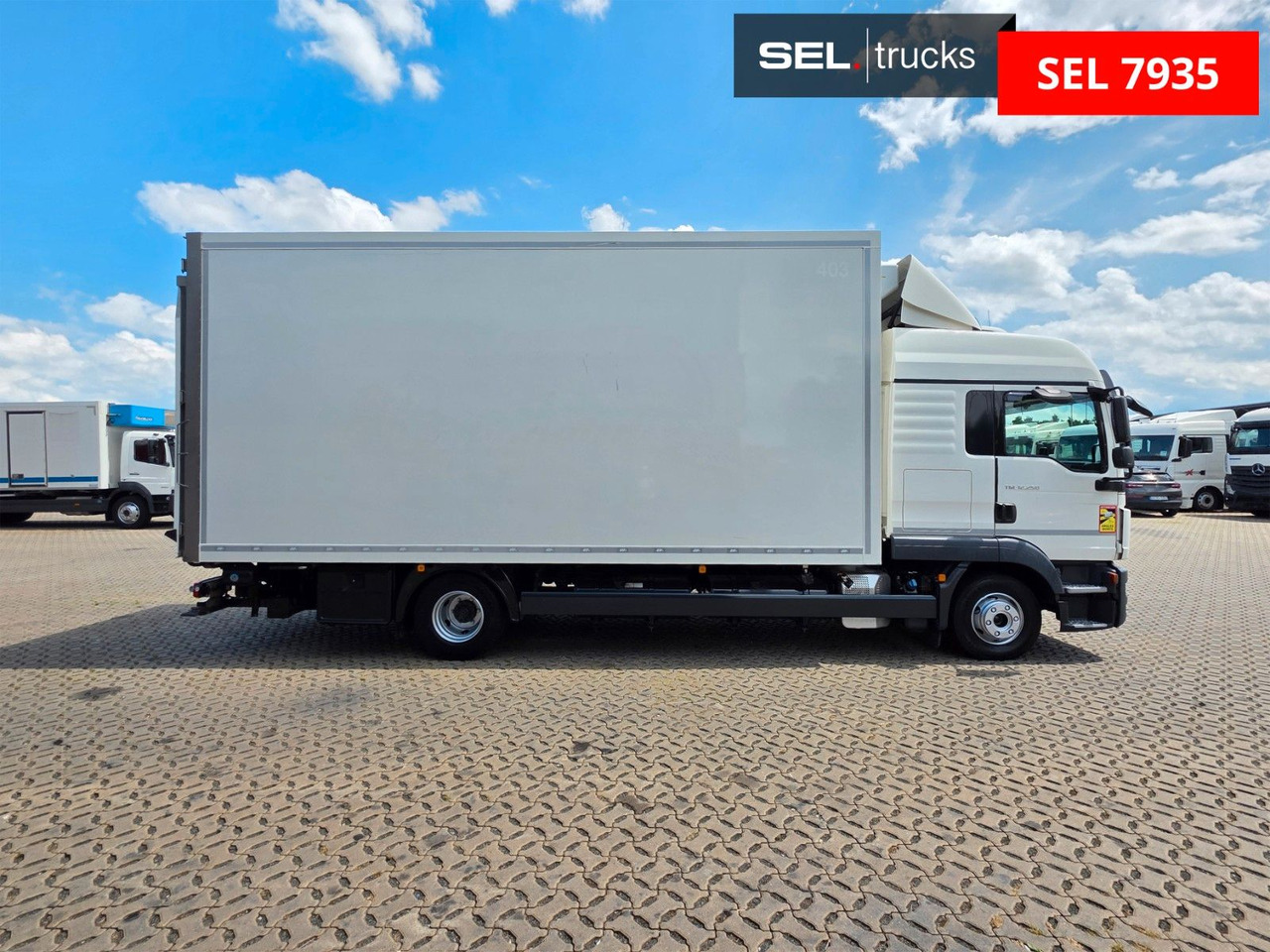 MAN TGL 12.250 4X2 BL / Standklima / Ldbw / Konvekta - Umpikori kuorma-auto: kuva MAN TGL 12.250 4X2 BL / Standklima / Ldbw / Konvekta - Umpikori kuorma-auto MAN TGL 12.250 4X2 BL / Standklima / Ldbw / Konvekta - Umpikori kuorma-auto: kuva MAN TGL 12.250 4X2 BL / Standklima / Ldbw / Konvekta - Umpikori kuorma-auto