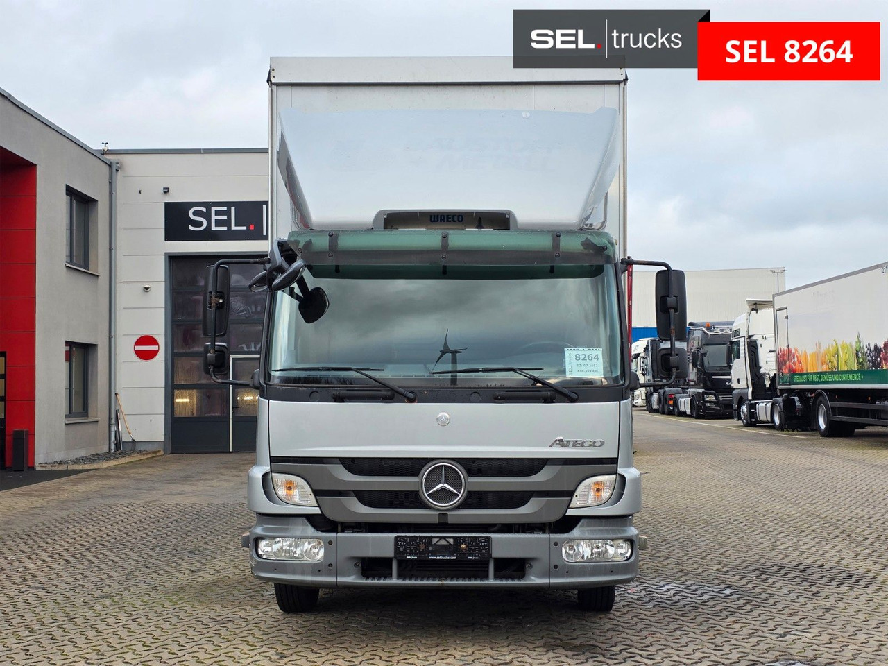 Mercedes-Benz Atego 818 / Ladebordwand - Pressukapelli tavara-auto: kuva Mercedes-Benz Atego 818 / Ladebordwand - Pressukapelli tavara-auto Mercedes-Benz Atego 818 / Ladebordwand - Pressukapelli tavara-auto: kuva Mercedes-Benz Atego 818 / Ladebordwand - Pressukapelli tavara-auto