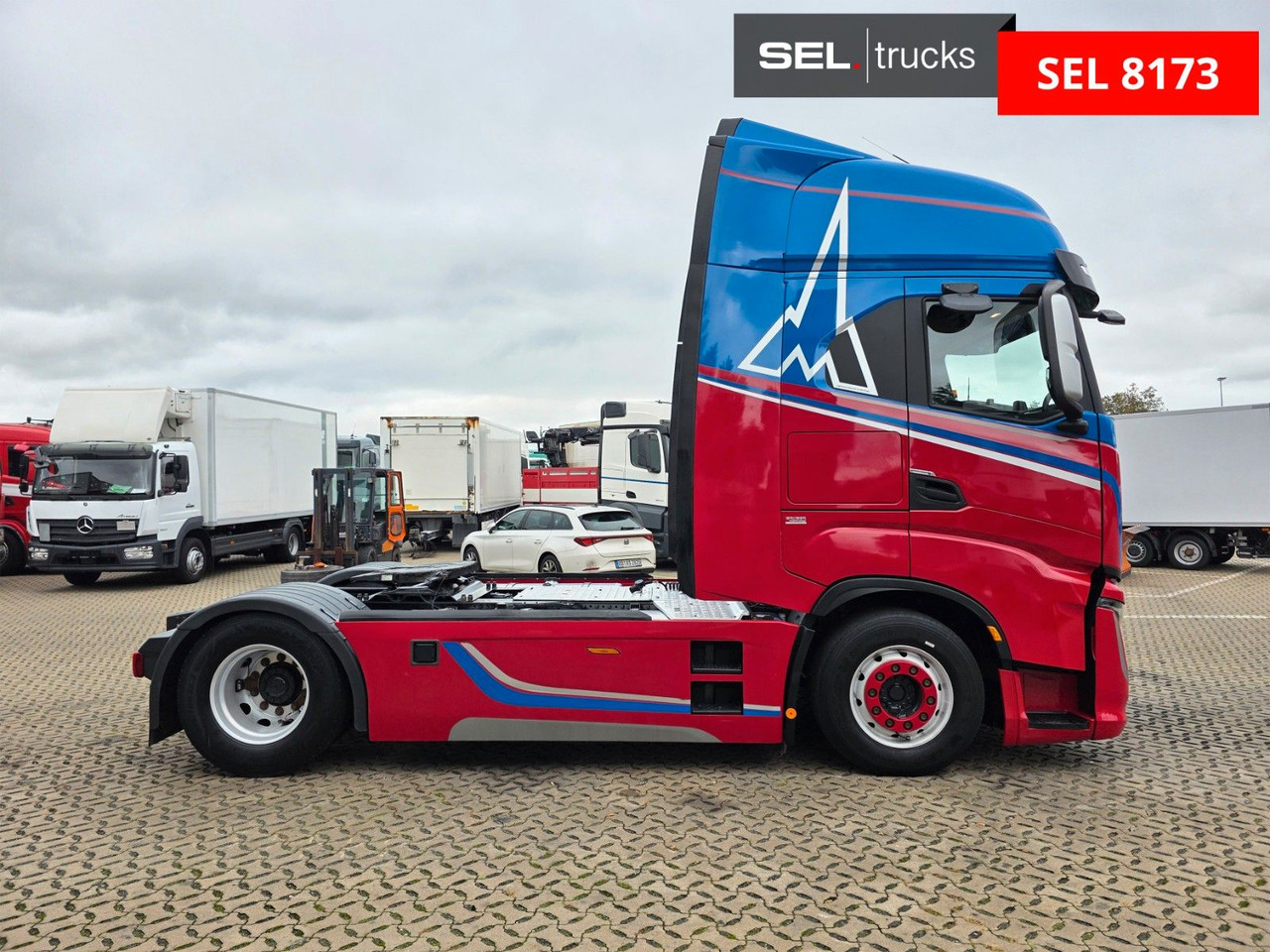 Iveco S 570 / EDITION !!! / Ledesitze / 6D - Vetopöytäauto: kuva Iveco S 570 / EDITION !!! / Ledesitze / 6D - Vetopöytäauto Iveco S 570 / EDITION !!! / Ledesitze / 6D - Vetopöytäauto: kuva Iveco S 570 / EDITION !!! / Ledesitze / 6D - Vetopöytäauto