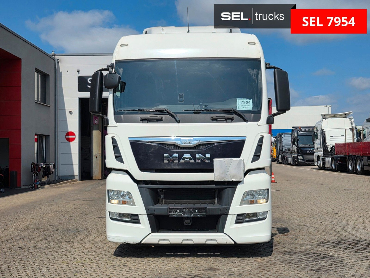 MAN TGX 18.400 4X2 LLS-U / ZF Intarder - Vetopöytäauto: kuva MAN TGX 18.400 4X2 LLS-U / ZF Intarder - Vetopöytäauto MAN TGX 18.400 4X2 LLS-U / ZF Intarder - Vetopöytäauto: kuva MAN TGX 18.400 4X2 LLS-U / ZF Intarder - Vetopöytäauto