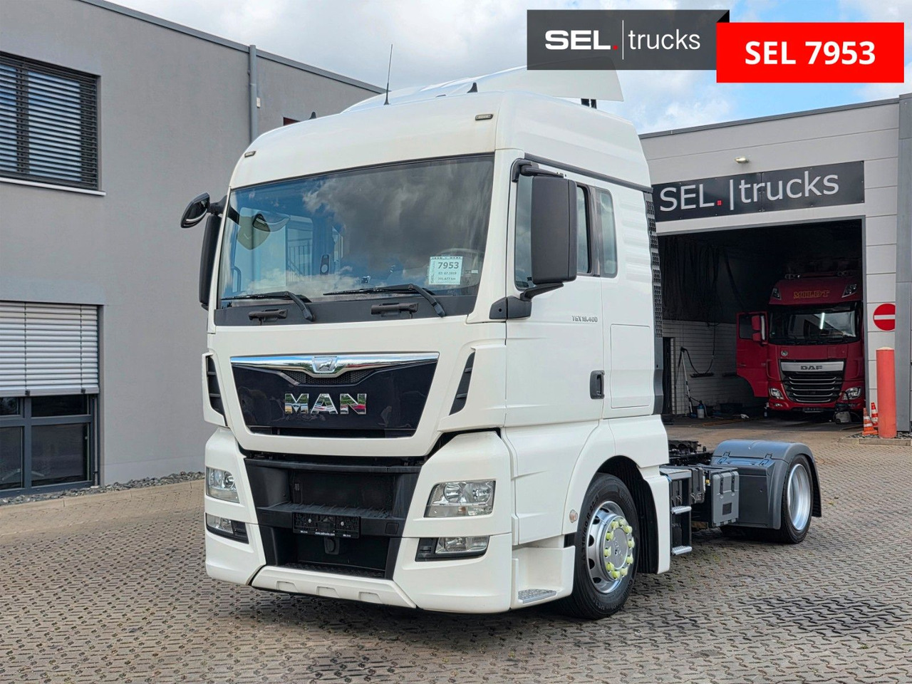 MAN TGX 18.400 4X2 LLS-U / ZF Intarder - Vetopöytäauto: kuva MAN TGX 18.400 4X2 LLS-U / ZF Intarder - Vetopöytäauto MAN TGX 18.400 4X2 LLS-U / ZF Intarder - Vetopöytäauto: kuva MAN TGX 18.400 4X2 LLS-U / ZF Intarder - Vetopöytäauto