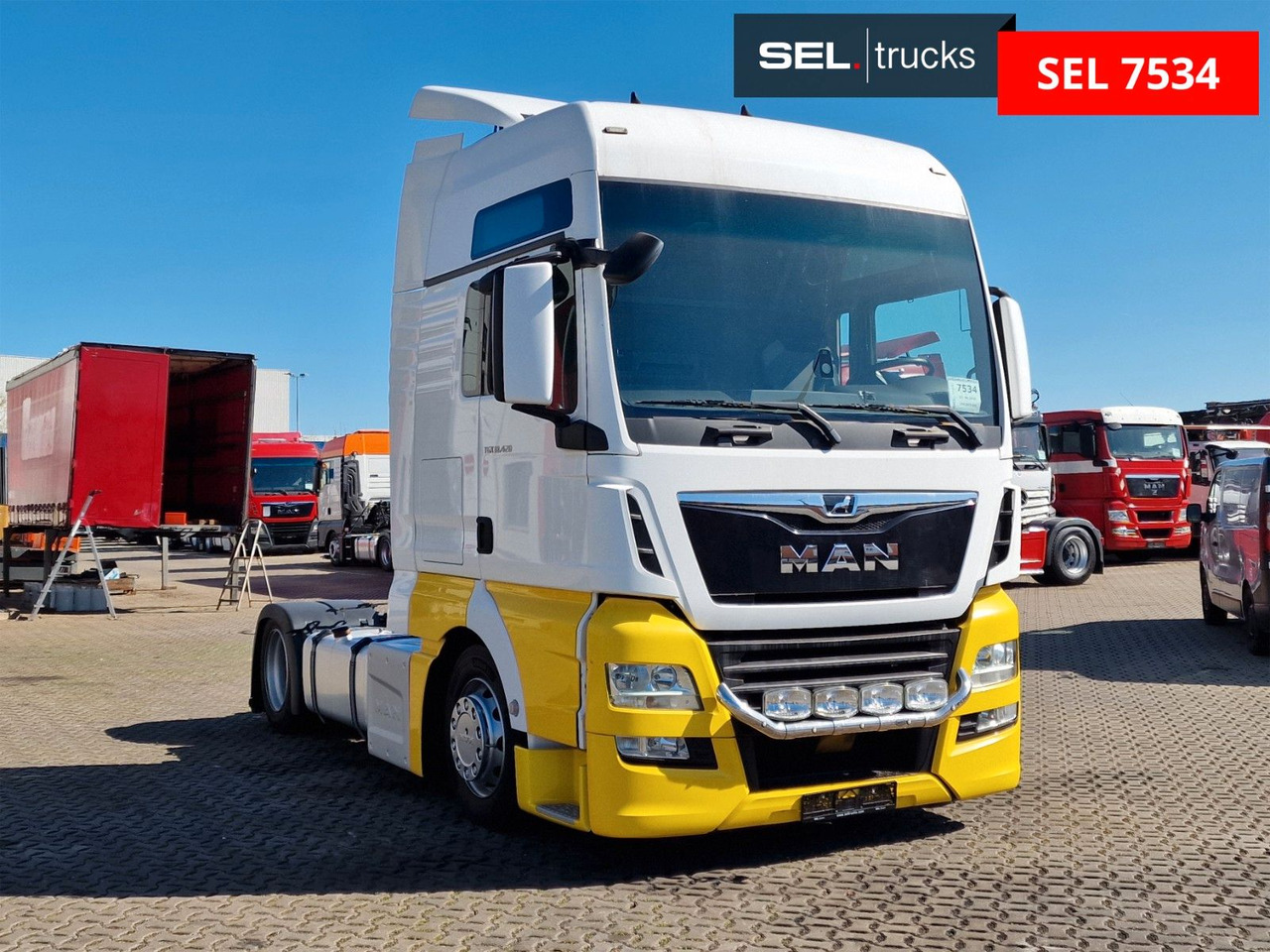 MAN TGX 18.420 4X2 LLS-U / 2 Tanks - Vetopöytäauto: kuva MAN TGX 18.420 4X2 LLS-U / 2 Tanks - Vetopöytäauto MAN TGX 18.420 4X2 LLS-U / 2 Tanks - Vetopöytäauto: kuva MAN TGX 18.420 4X2 LLS-U / 2 Tanks - Vetopöytäauto