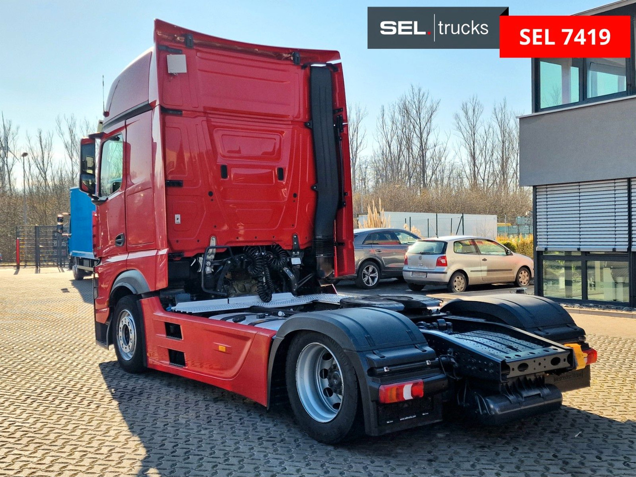 Vetopöytäauto Mercedes-Benz Actros 1845 / Retarder / Standklima / Xenon: kuva Vetopöytäauto Mercedes-Benz Actros 1845 / Retarder / Standklima / Xenon