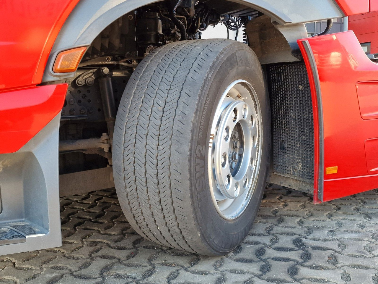 Vetopöytäauto Mercedes-Benz Actros 1845 / Retarder / Standklima / Xenon: kuva Vetopöytäauto Mercedes-Benz Actros 1845 / Retarder / Standklima / Xenon