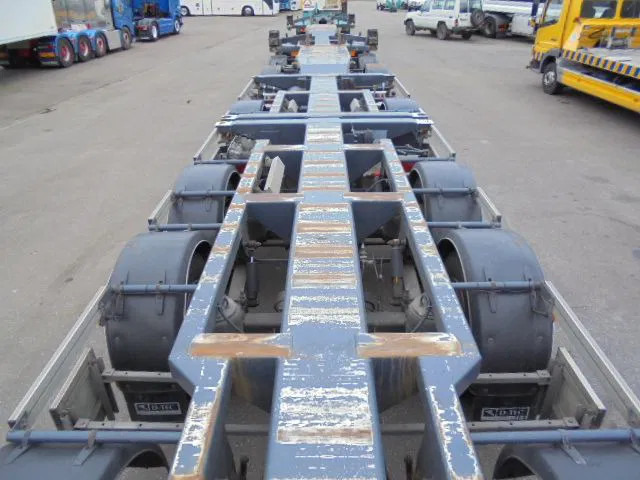 D-Tec LZV COMBI 3 TEU - Konttialus/ Vaihtokuormatilat puoliperävaunu: kuva D-Tec LZV COMBI 3 TEU - Konttialus/ Vaihtokuormatilat puoliperävaunu D-Tec LZV COMBI 3 TEU - Konttialus/ Vaihtokuormatilat puoliperävaunu: kuva D-Tec LZV COMBI 3 TEU - Konttialus/ Vaihtokuormatilat puoliperävaunu