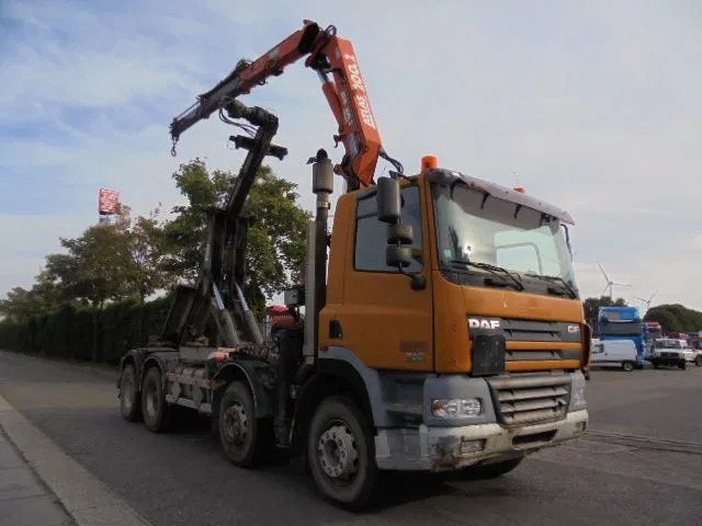 DAF 85.360 8X4 - Kuorma-auto - vaijerivaihtolava, Nosturiauto: kuva DAF 85.360 8X4 - Kuorma-auto - vaijerivaihtolava, Nosturiauto DAF 85.360 8X4 - Kuorma-auto - vaijerivaihtolava, Nosturiauto: kuva DAF 85.360 8X4 - Kuorma-auto - vaijerivaihtolava, Nosturiauto