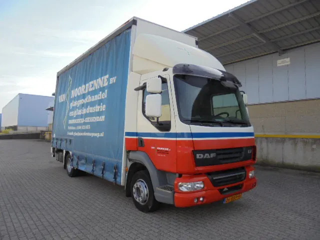 DAF LF 45 - Pressukapelli kuorma-auto: kuva DAF LF 45 - Pressukapelli kuorma-auto DAF LF 45 - Pressukapelli kuorma-auto: kuva DAF LF 45 - Pressukapelli kuorma-auto