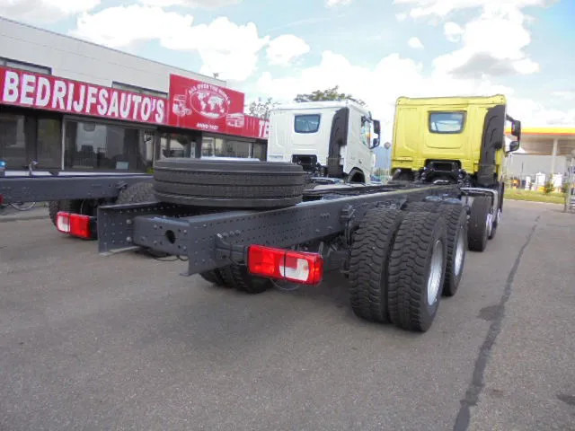 DAF XD 450 F 8X4 NIEUW MET FABRIEKS GARANTIE - Kuorma-auto alusta: kuva DAF XD 450 F 8X4 NIEUW MET FABRIEKS GARANTIE - Kuorma-auto alusta DAF XD 450 F 8X4 NIEUW MET FABRIEKS GARANTIE - Kuorma-auto alusta: kuva DAF XD 450 F 8X4 NIEUW MET FABRIEKS GARANTIE - Kuorma-auto alusta