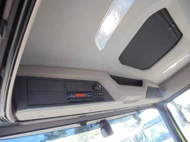 Leasing DAF XD 450 F 8X4 NIEUW MET FABRIEKS GARANTIE DAF XD 450 F 8X4 NIEUW MET FABRIEKS GARANTIE: kuva Leasing DAF XD 450 F 8X4 NIEUW MET FABRIEKS GARANTIE DAF XD 450 F 8X4 NIEUW MET FABRIEKS GARANTIE